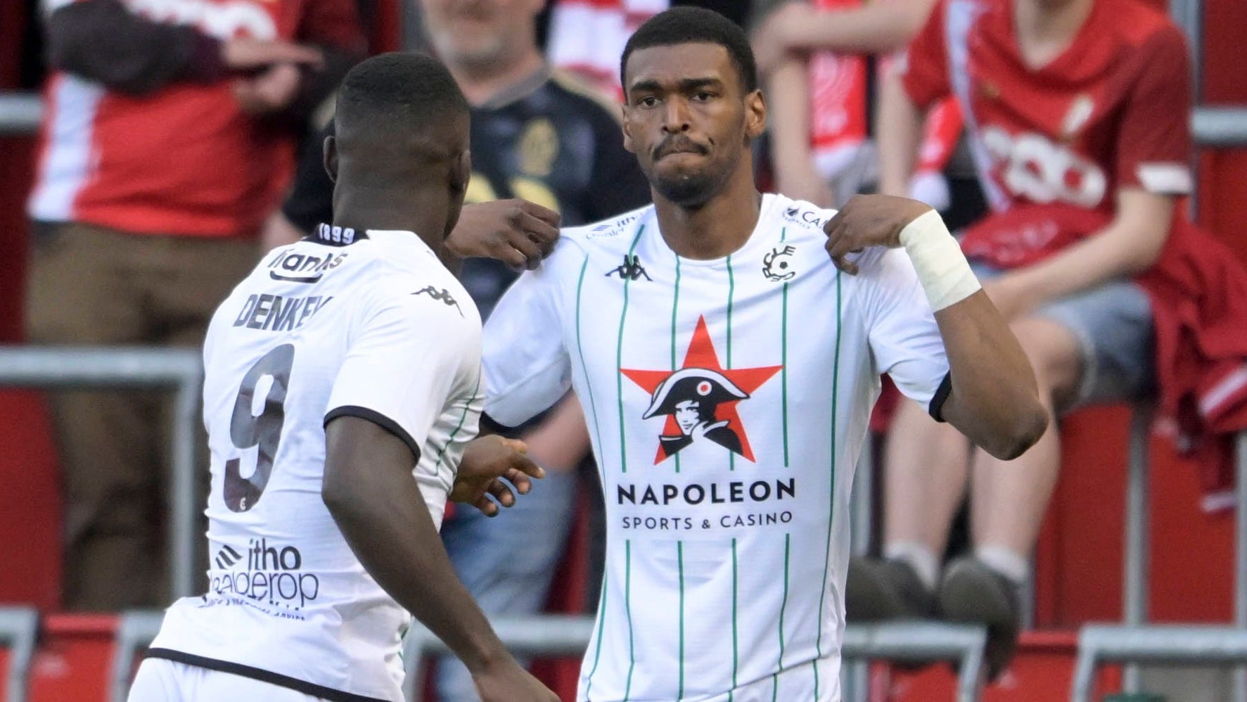 Heute.at - Rapid verpflichtet Ex-Monaco-Abwehrriesen