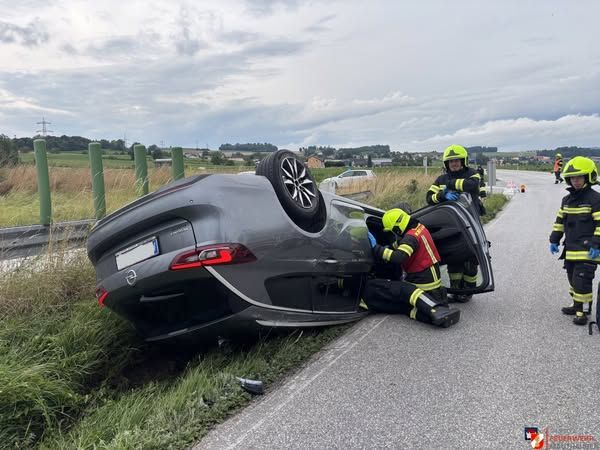 Der Alkolenker wurde bei dem Unfall verletzt.