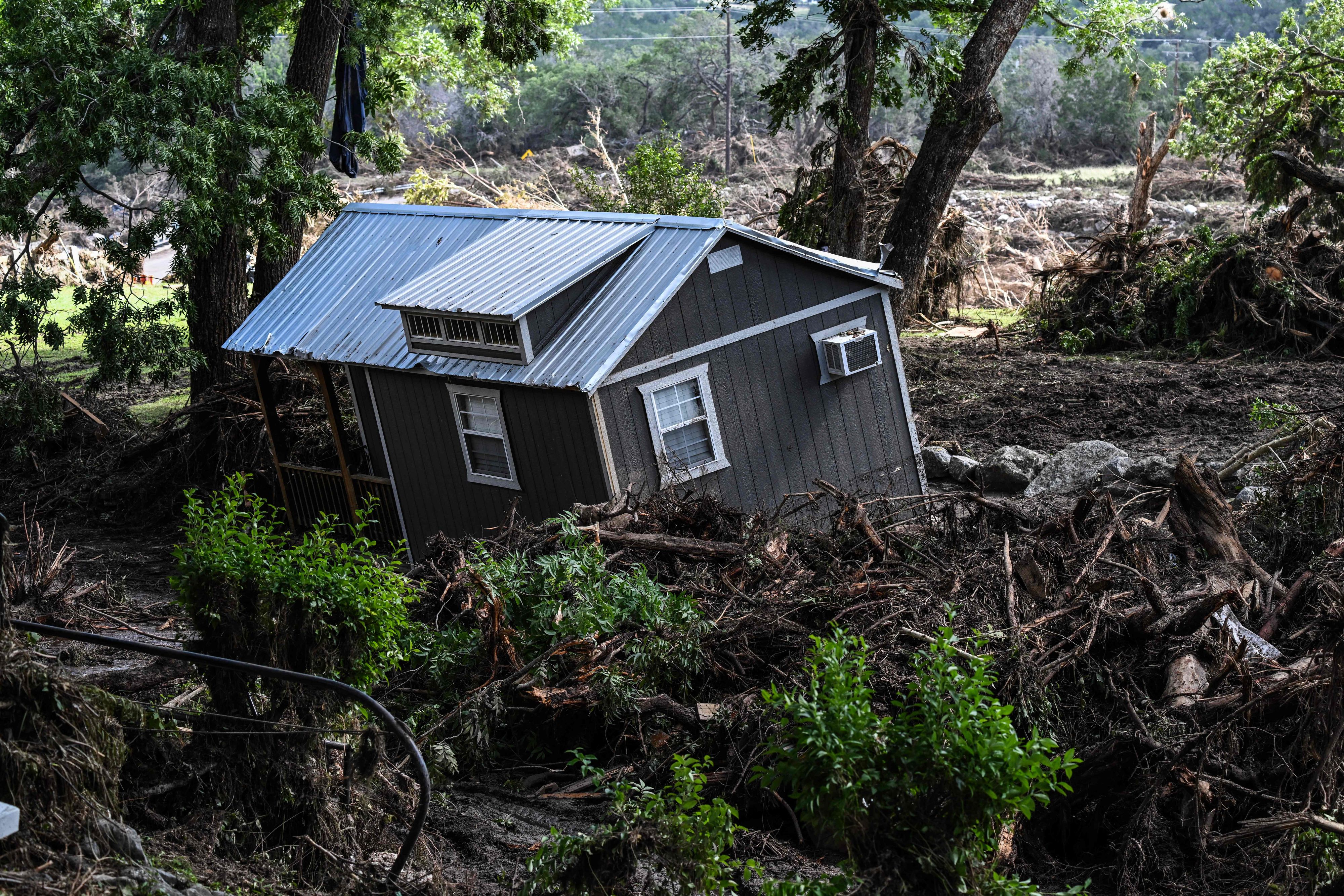 Viele Vermisste und Tote: Ein zerstörtes Haus beim Guadalupe River in Hunt, Texas. 