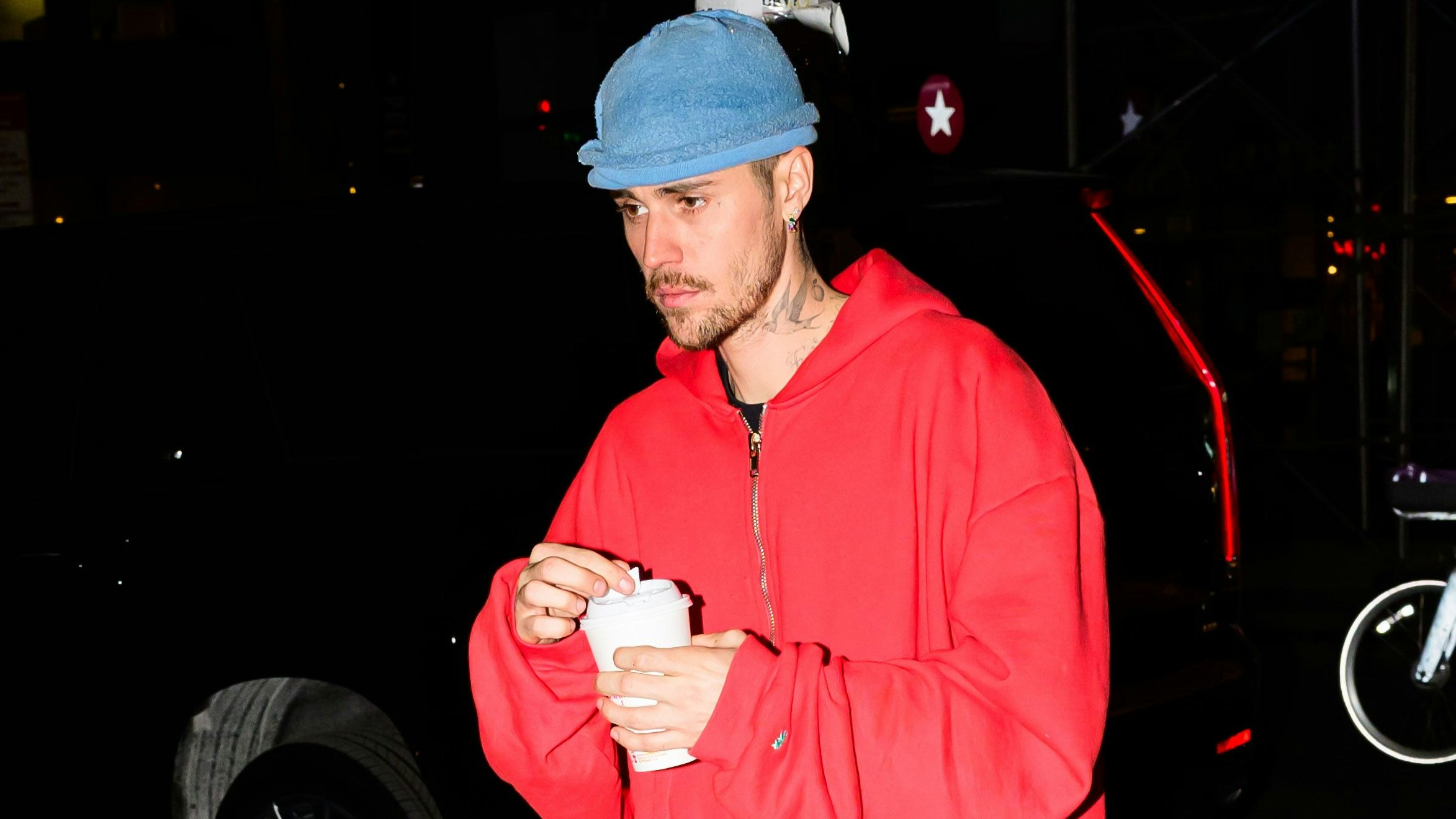 Heute.at - Ohne Security! Justin Bieber schlendert durch Mallorca