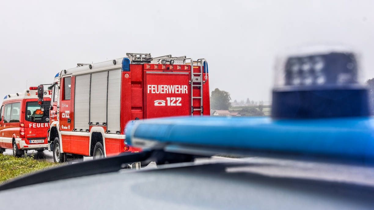 Heute.at - Autofahrer (25) baut Crash – dann kommt alles ans Licht