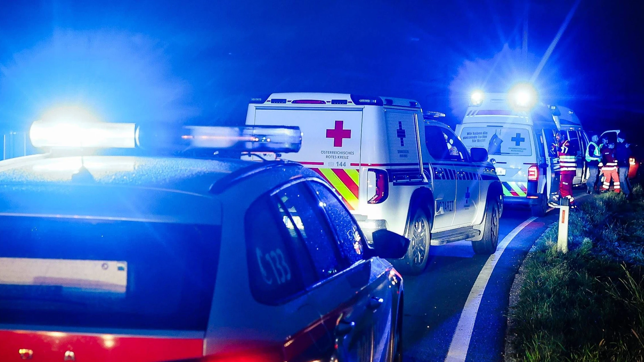 Heute.at - Plötzlich Explosion! Mann fliegt mit Auto in die Luft!