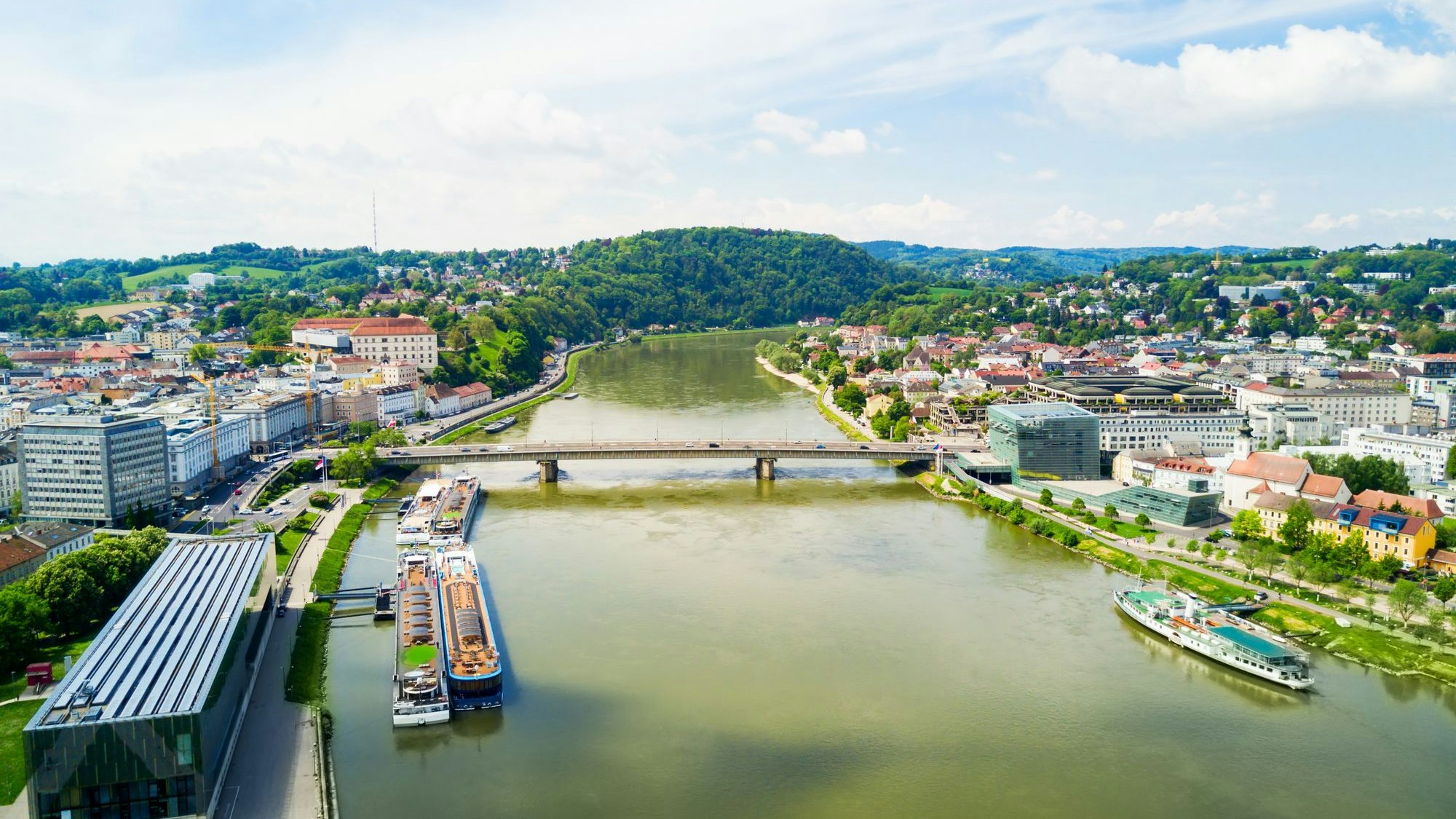 OÖ lebt von seiner Vielfalt an starken Wirtschaftsbetrieben. "Heute" holt ihre Leistungen vor den Vorhang.