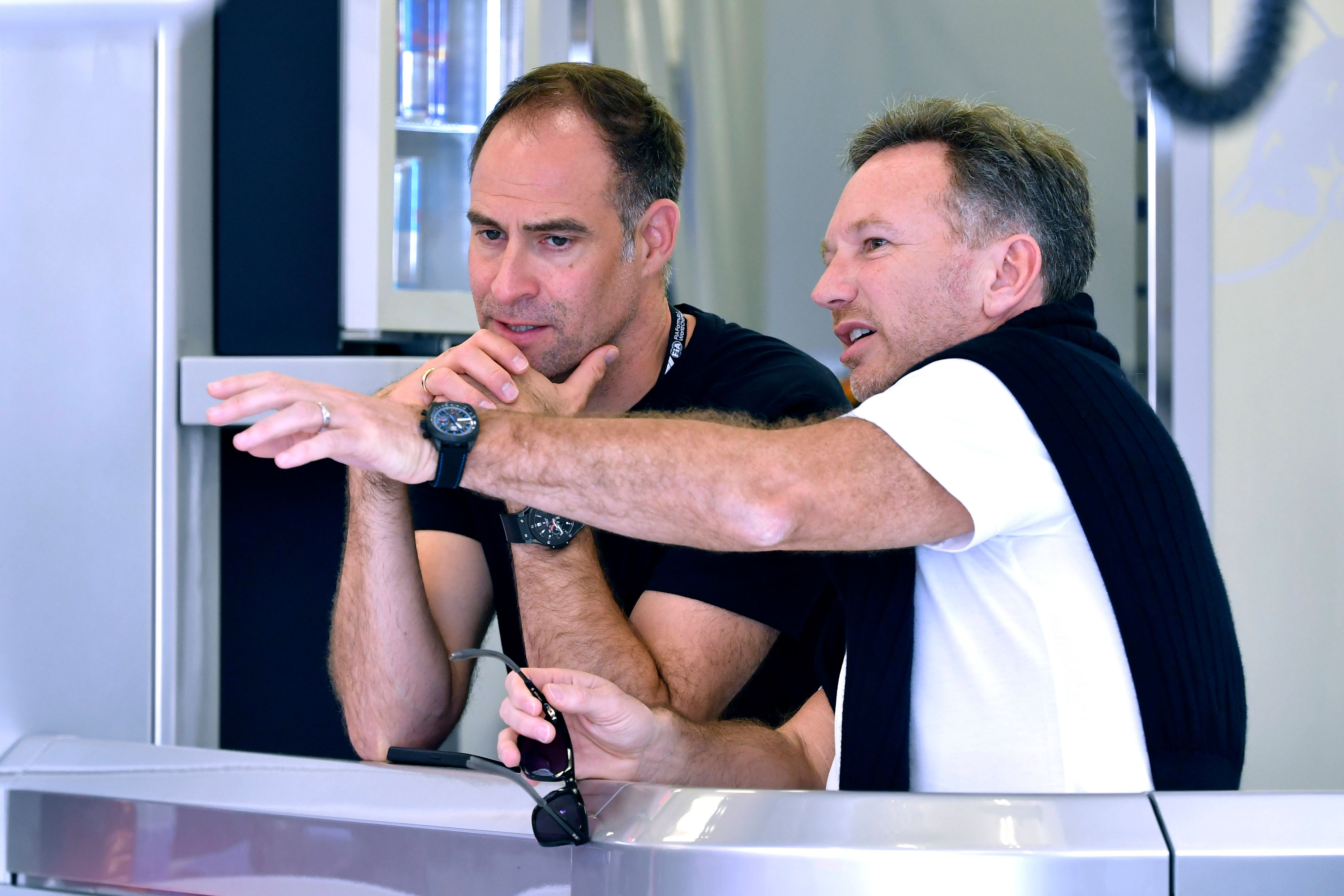 Red-Bull-Geschäftsführer Oliver Mintzlaff und Teamchef Christian Horner. 