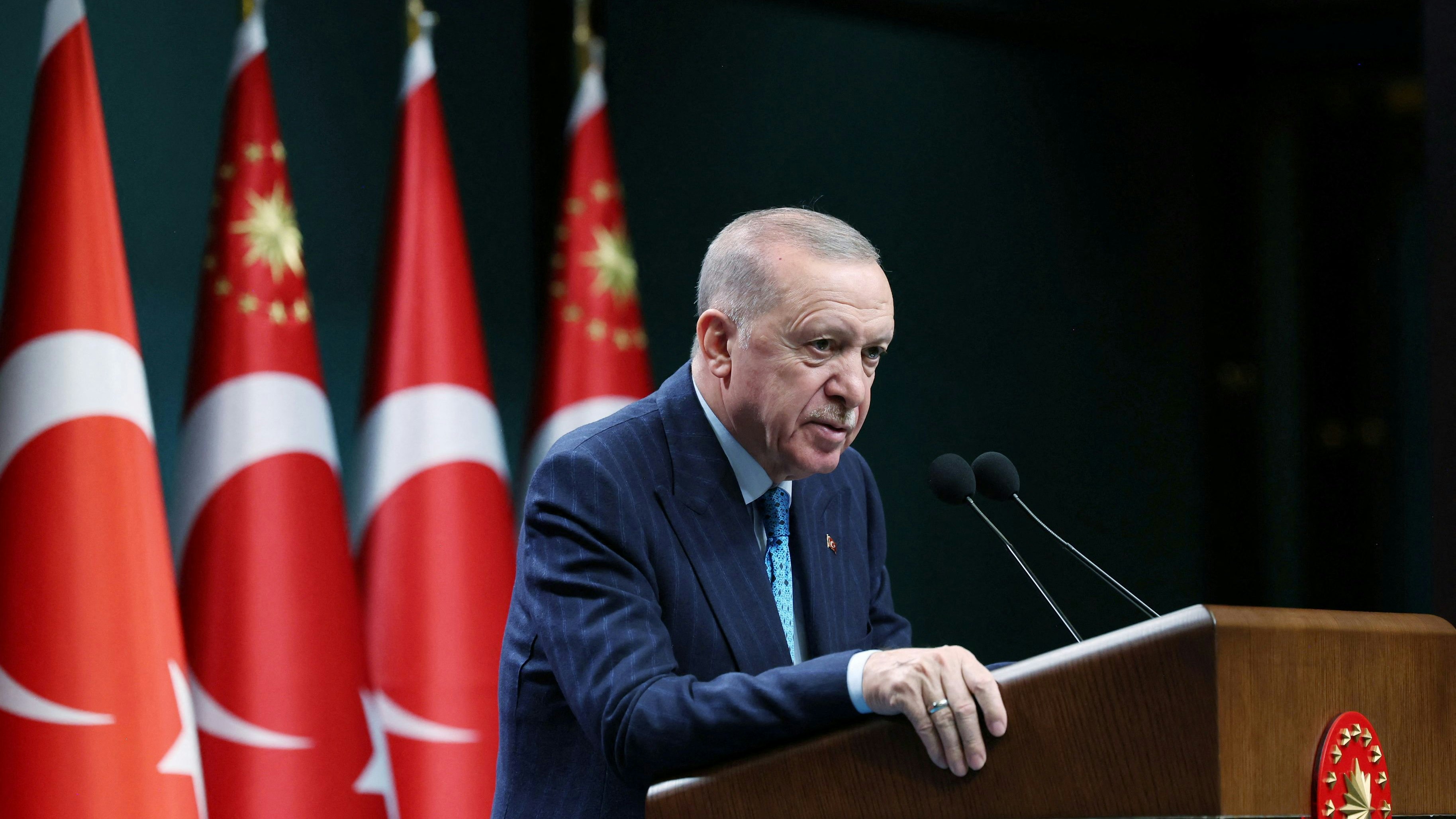 Heute.at - Erdogan entlässt langjährigen Vertrauten