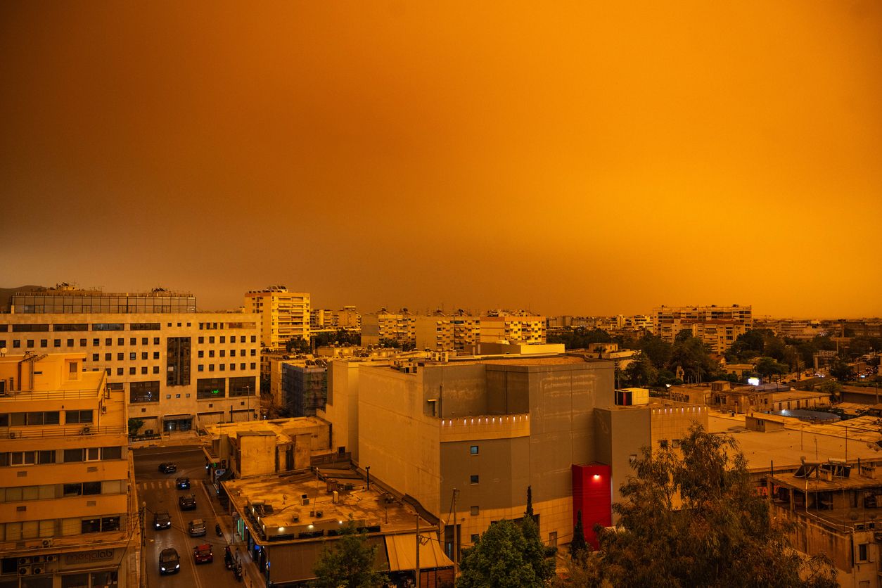 Bedrohlicher Anblick: In Europa ist immer öfter mit Saharastaub zu rechnen.