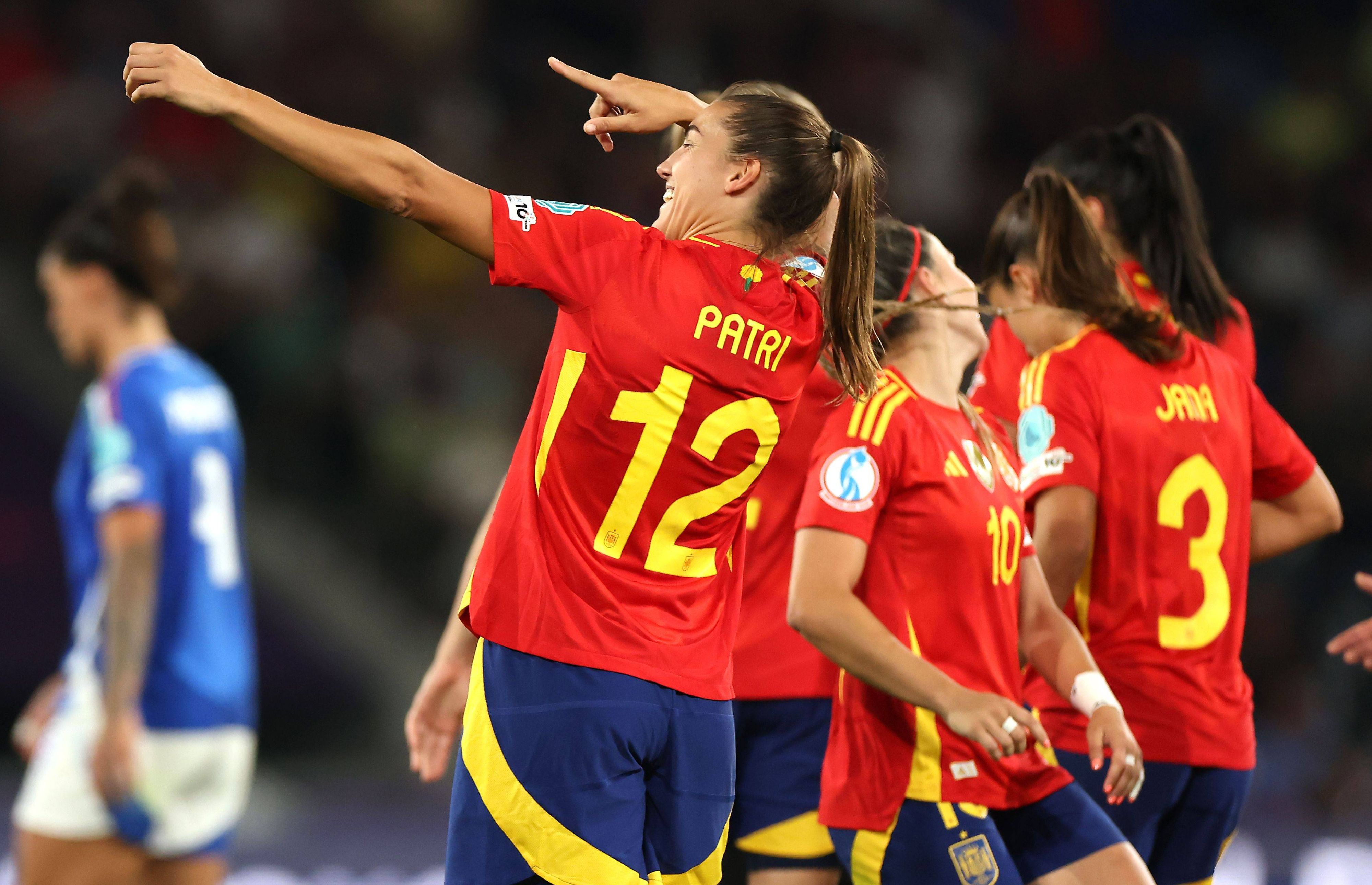 Patri Guijarro bejubelt den Treffer gegen Italien. 