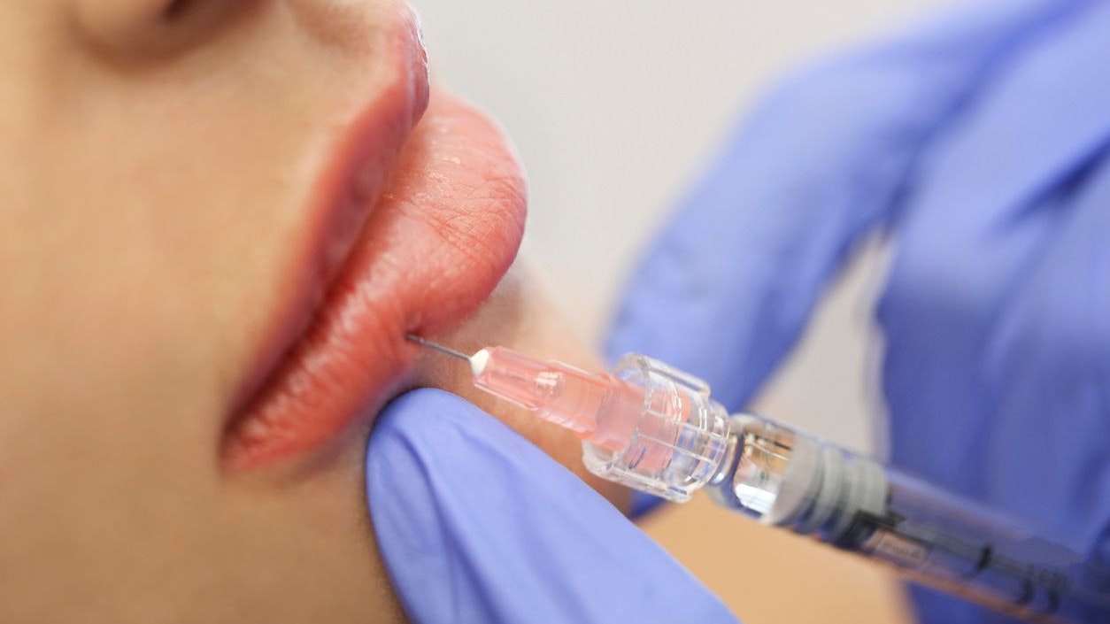 Die Beamten platzten mitten in einen laufenden Eingriff.