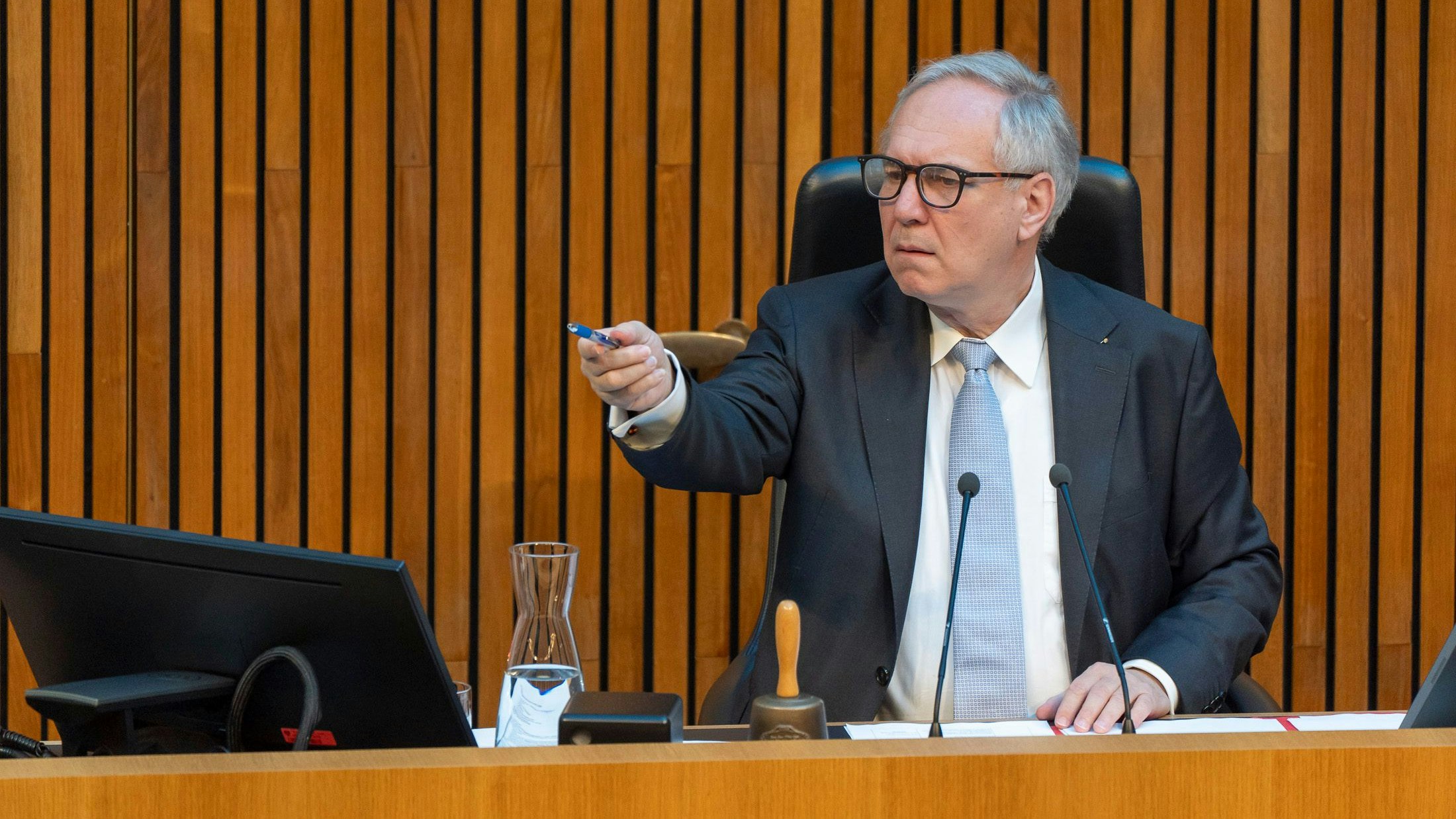 Heute.at - Rosenkranz verbietet Gendersprache im Parlament