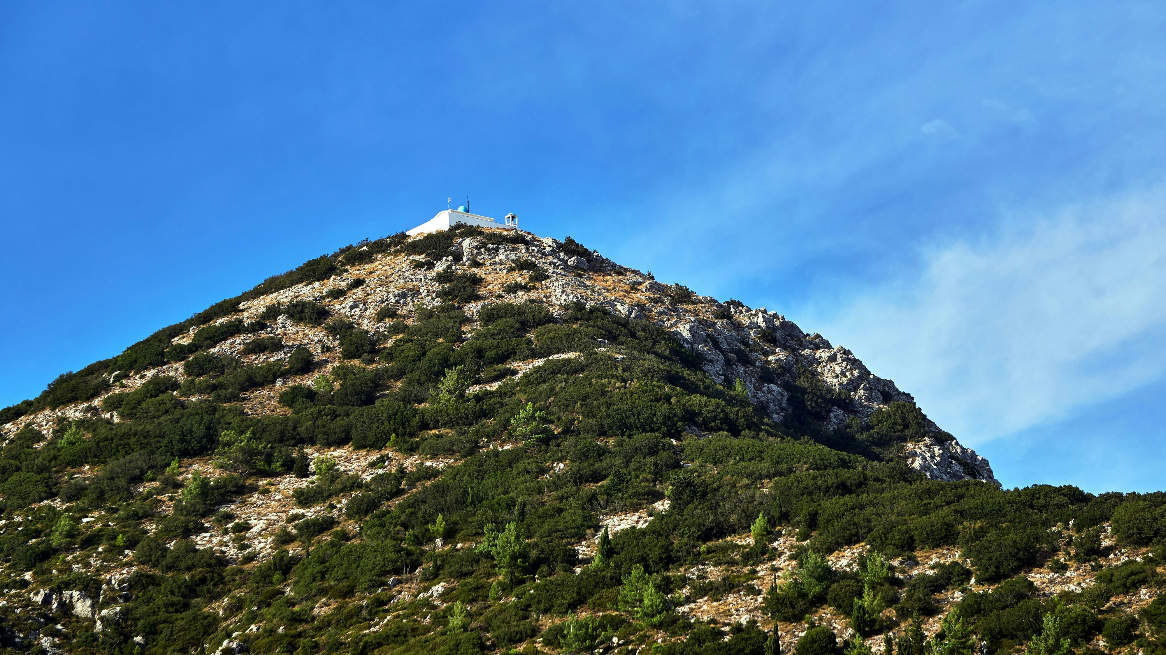 Ihr Zustand ist laut Ärzten weiterhin kritisch, aber stabil – schnelles Handeln war lebensentscheidend.