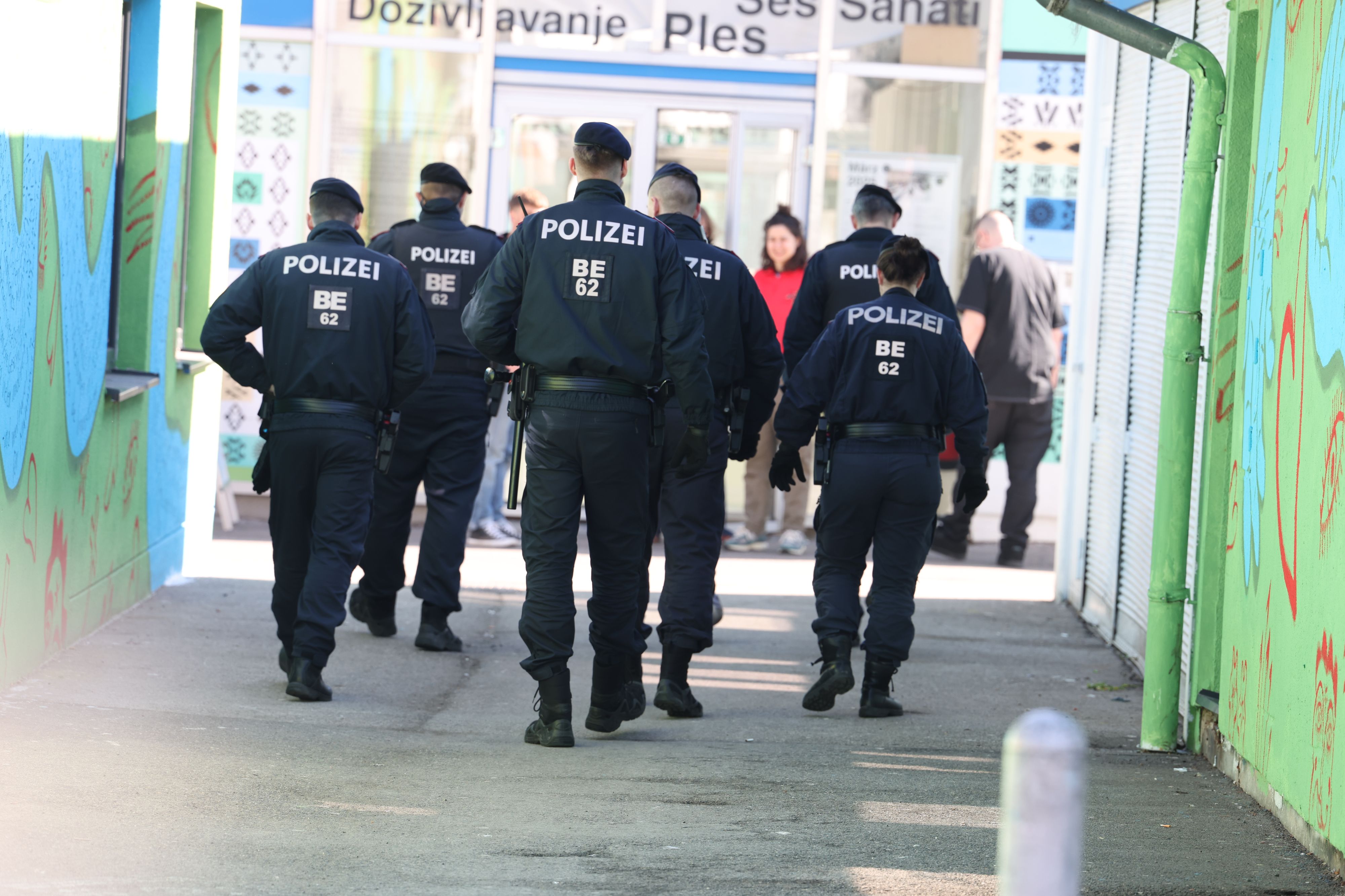 Die Polizei konnte den Verdächtigen wenig später anhalten. (Symbolbild)