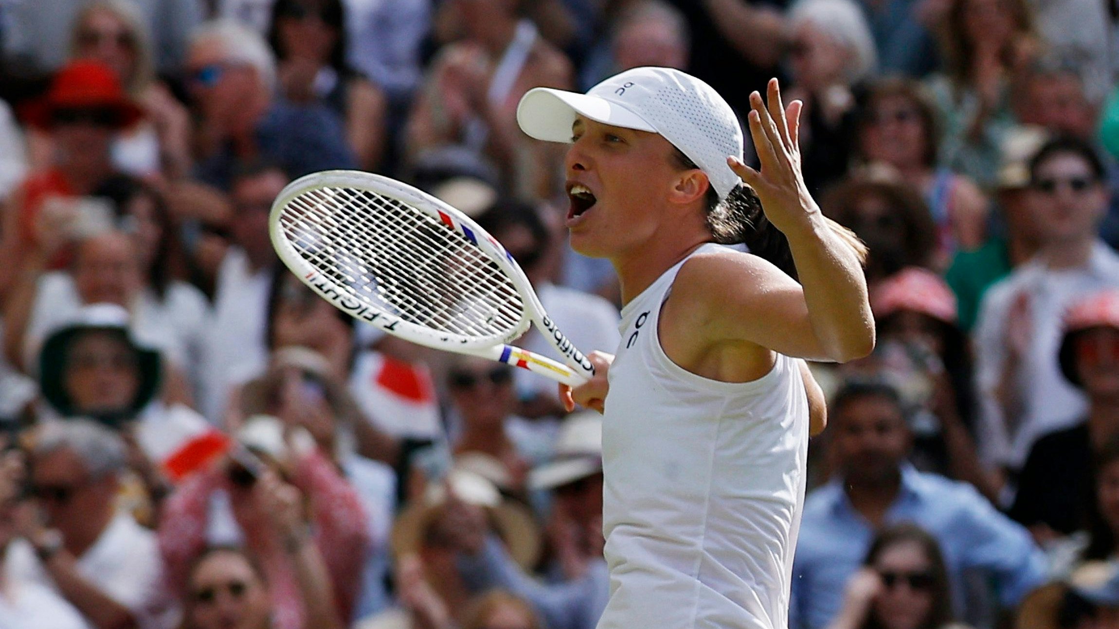 Heute.at - Brutale Final-Abfuhr! Swiatek stürmt zu Wimbledon-Titel