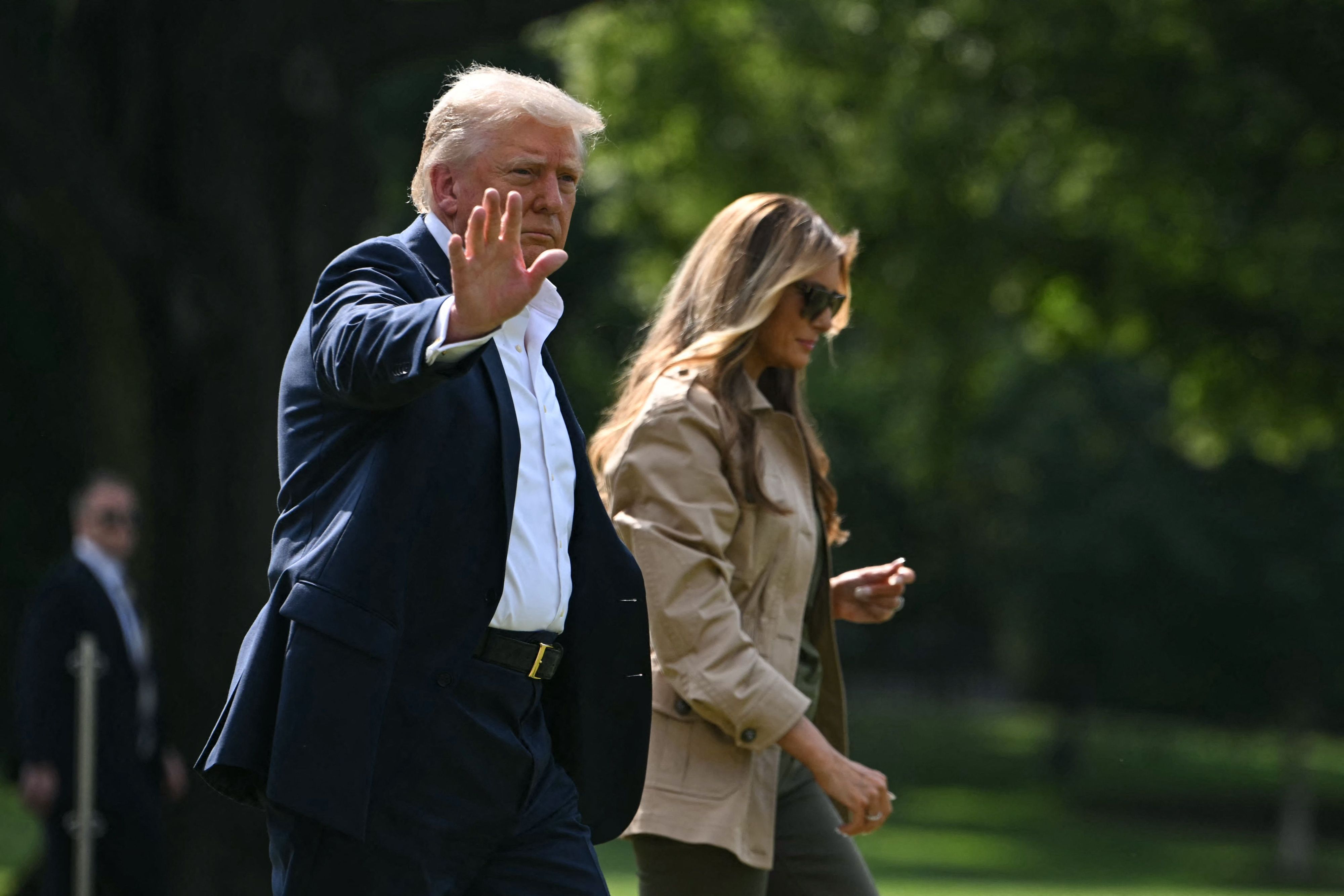 Donald Trump und Melania Trump reisen nach Texas in das Katastrophengebiet.