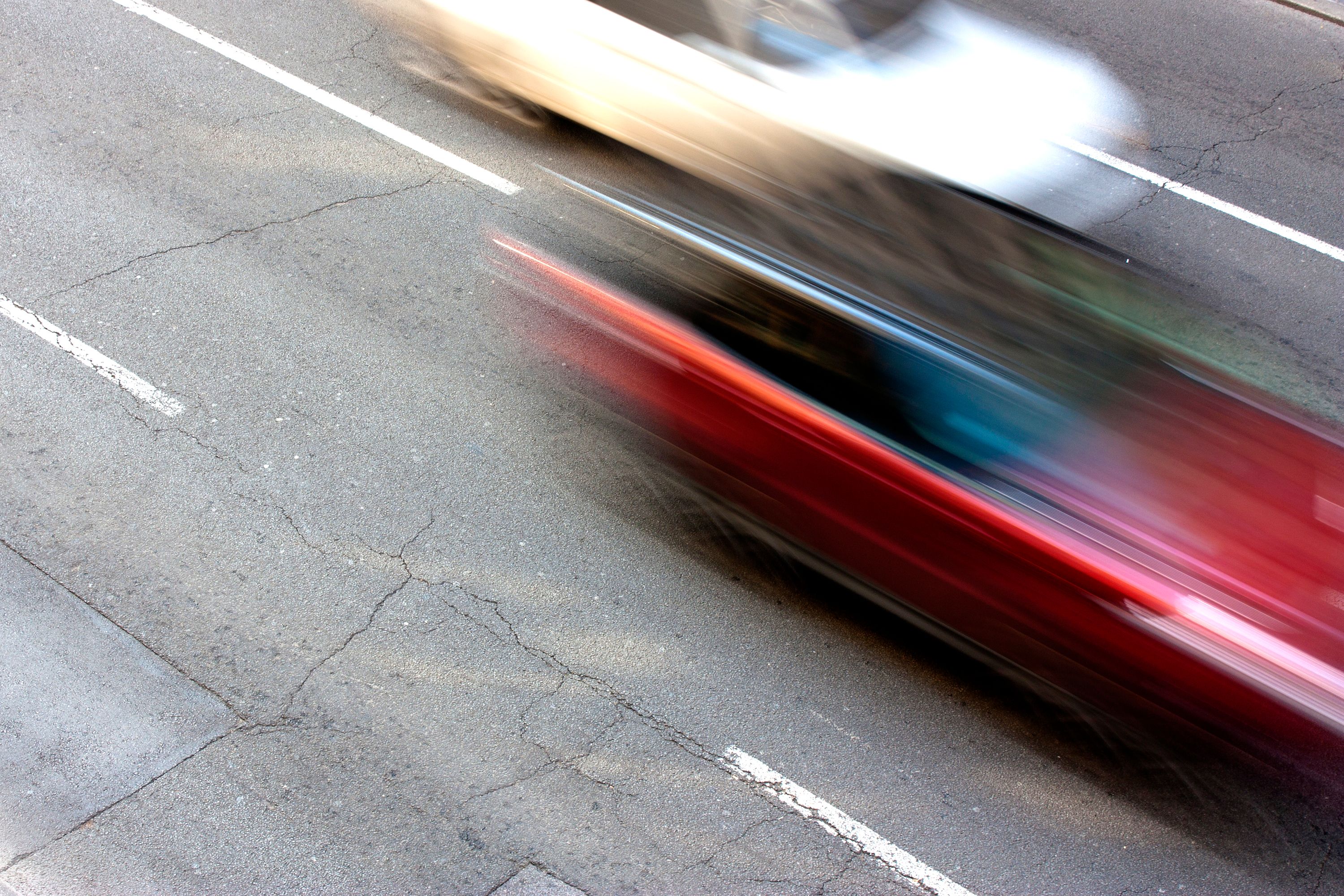 Heute.at - Straßenverkehr stößt heute mehr CO2 aus als 1990