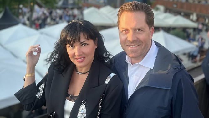 Heute.at - Opern-Starbesuch: Netrebko lobt Serafins Produktion