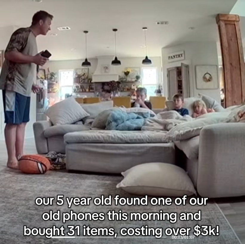 Der Fünfjährige hatte Waren für weitere 700 Dollar in der Wunschliste. Doch seine Eltern erwischten ihn noch rechtzeitig.