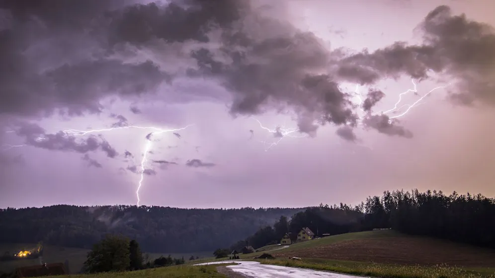 Heute.at - 40 Grad und Unwetter – Experte schockt mit Prognose