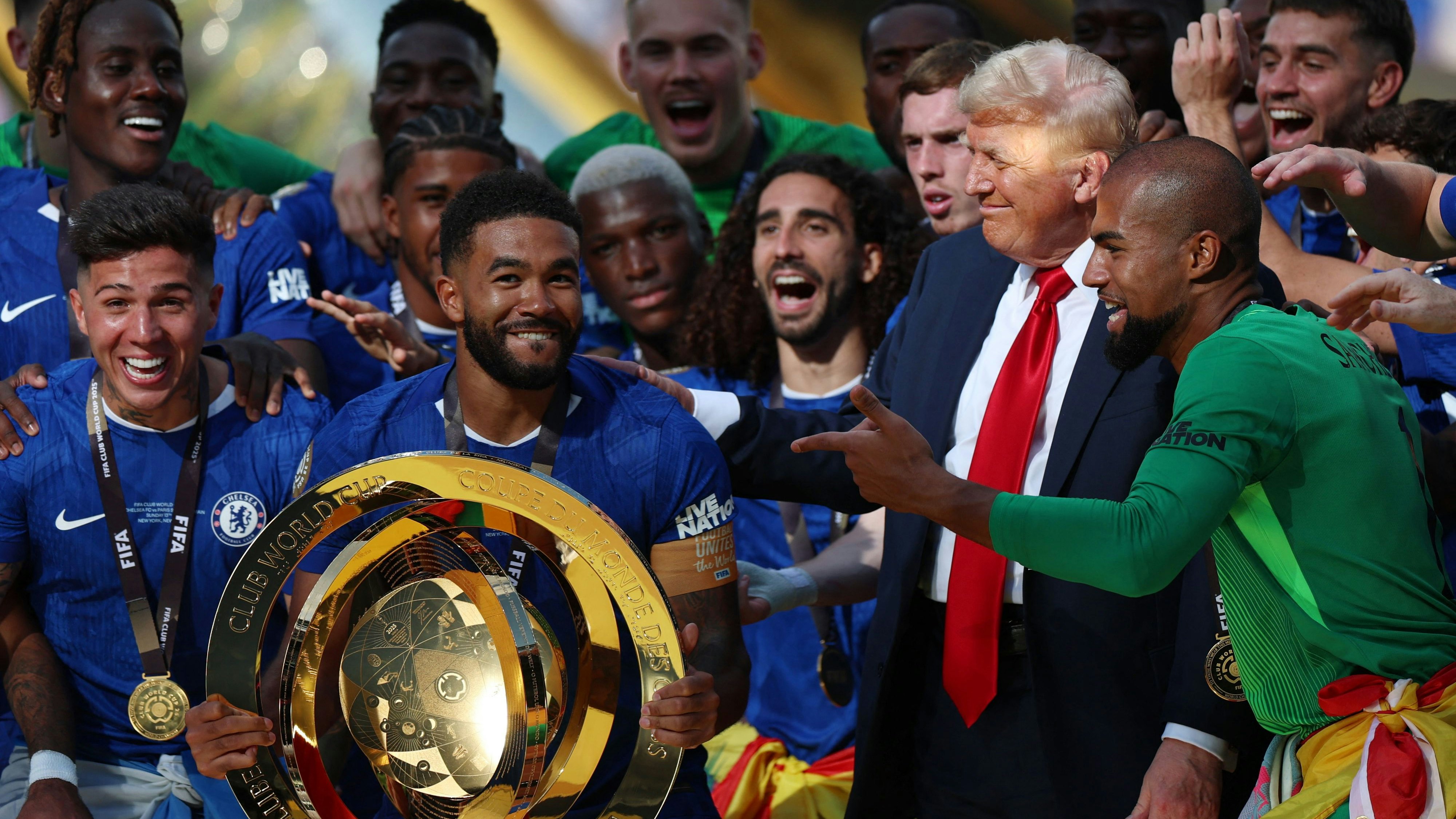 Heute.at - Trump verärgerte Chelsea-Held – Was macht er da?