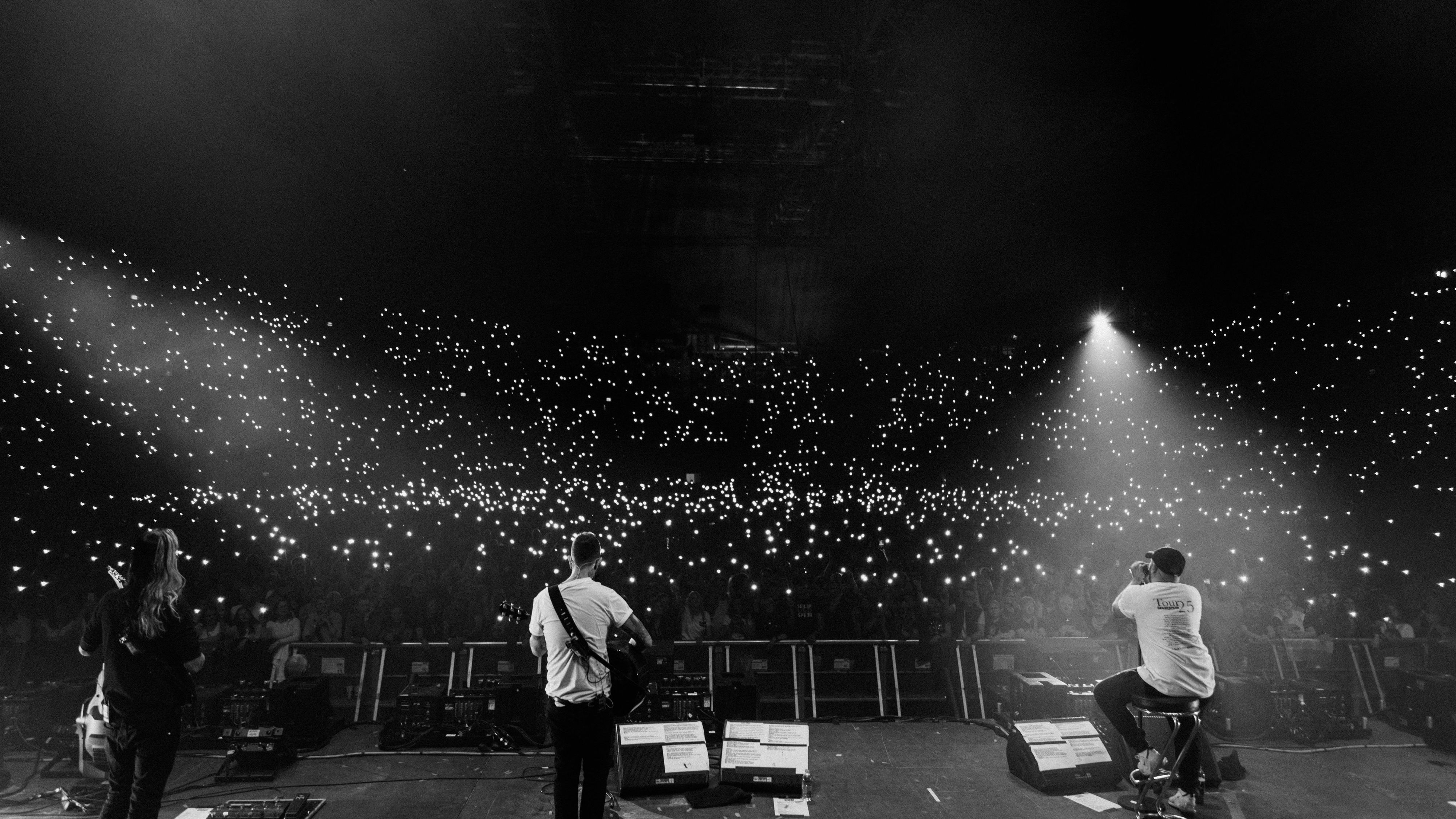 Das Österreich-Konzert am 19.7. ist bereits ausverkauft.