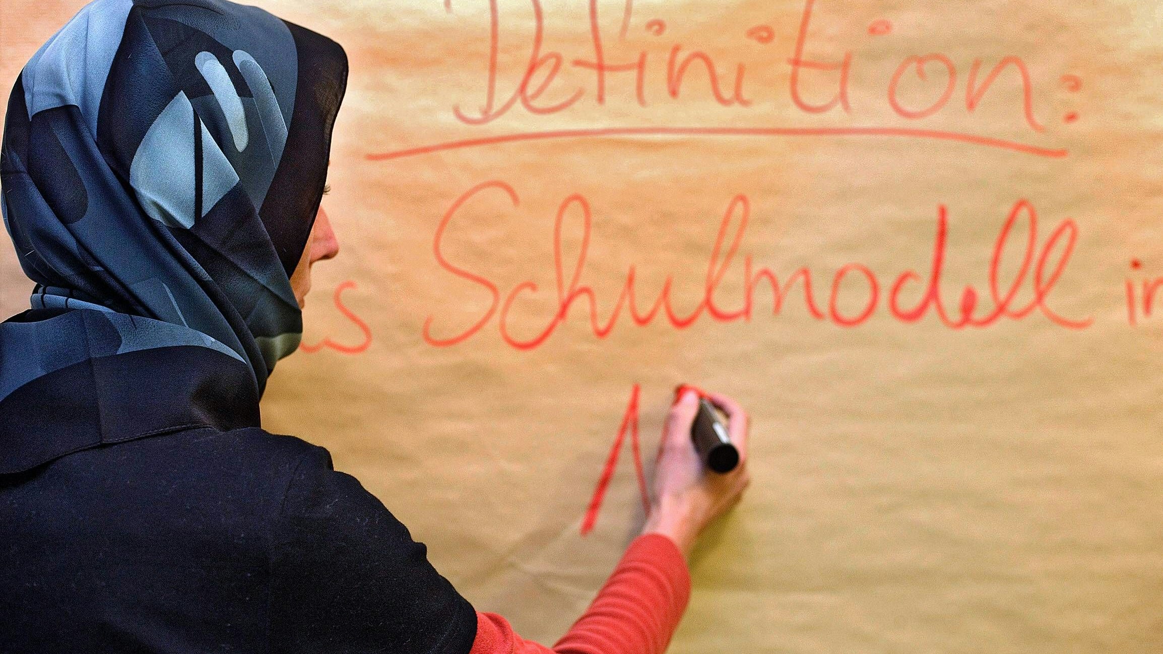Heute.at - Kopftuch-Lehrerin verliert Job: Jetzt spricht Mutter