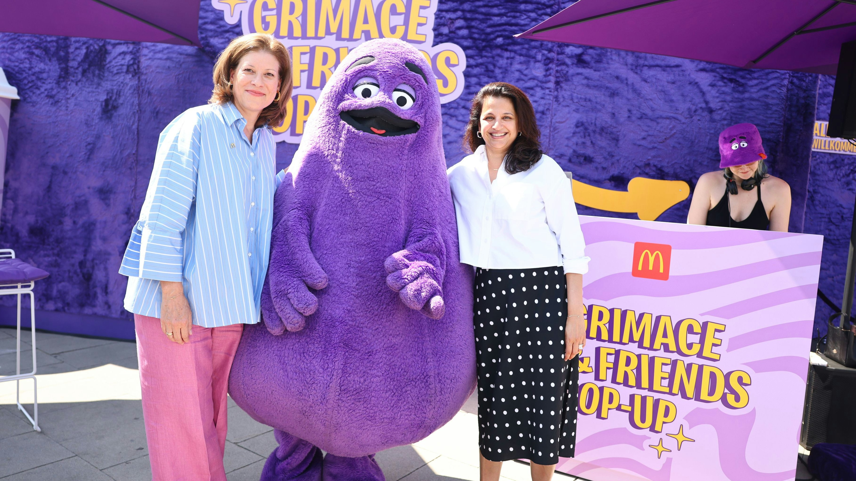 Grimace begeistert seine Fans in Wien.