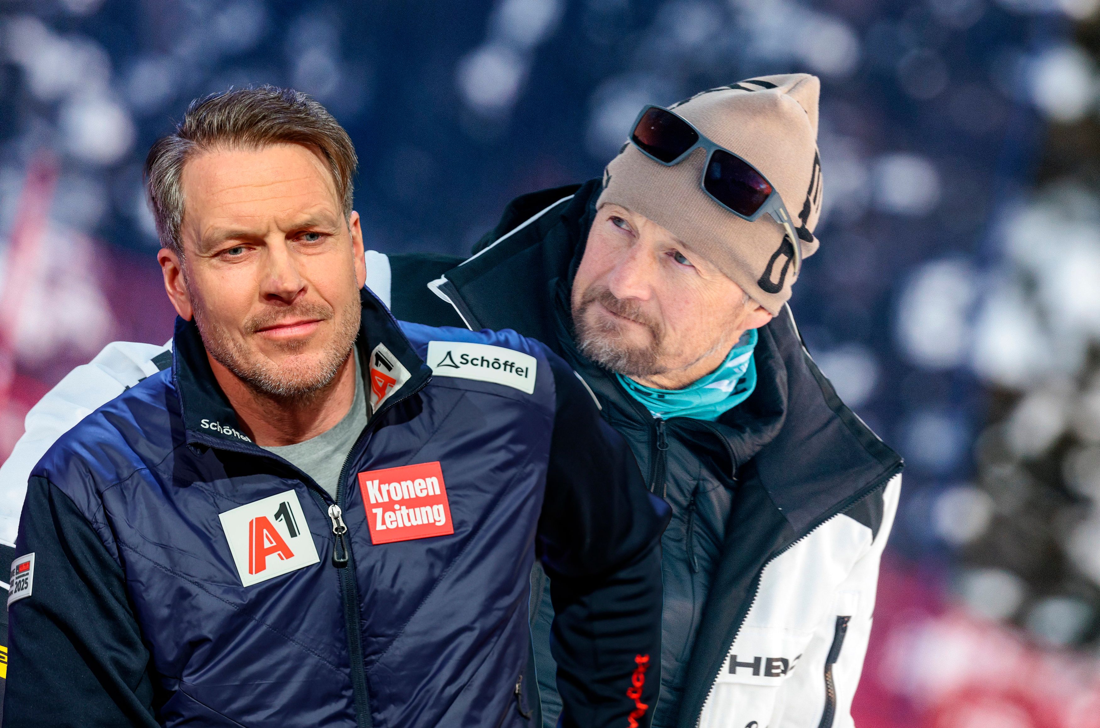 Roland Assinger (l.) steht erneut in der Kritik, Rainer Salzgeber beißt sich auf die Zunge.