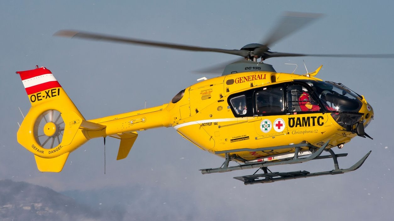 Der Säugling wurde umgehend ins Spital geflogen. (Symbolbild)