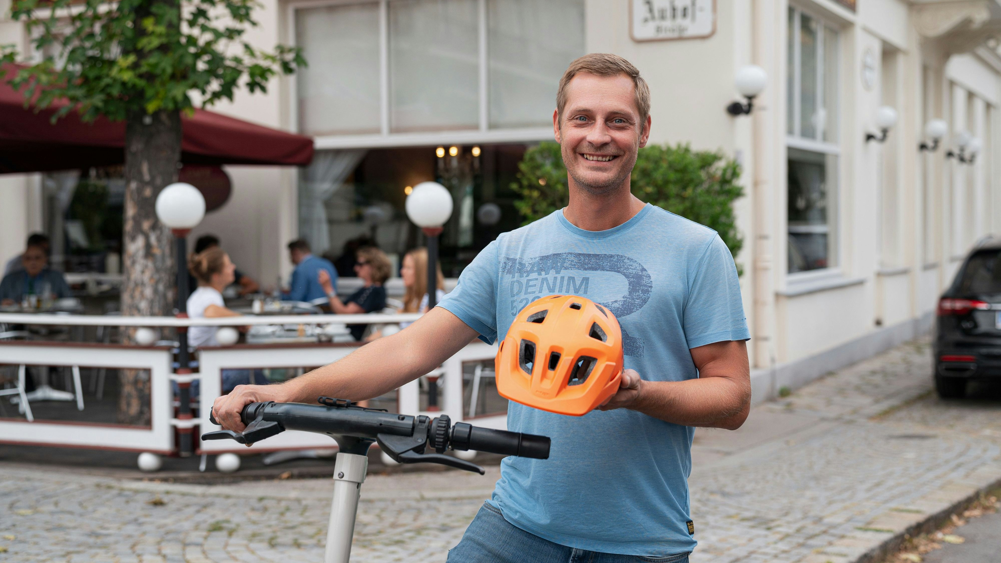 Heute.at - Rücksicht, Helm, Beleuchtung: So wird E-Scooter sicher