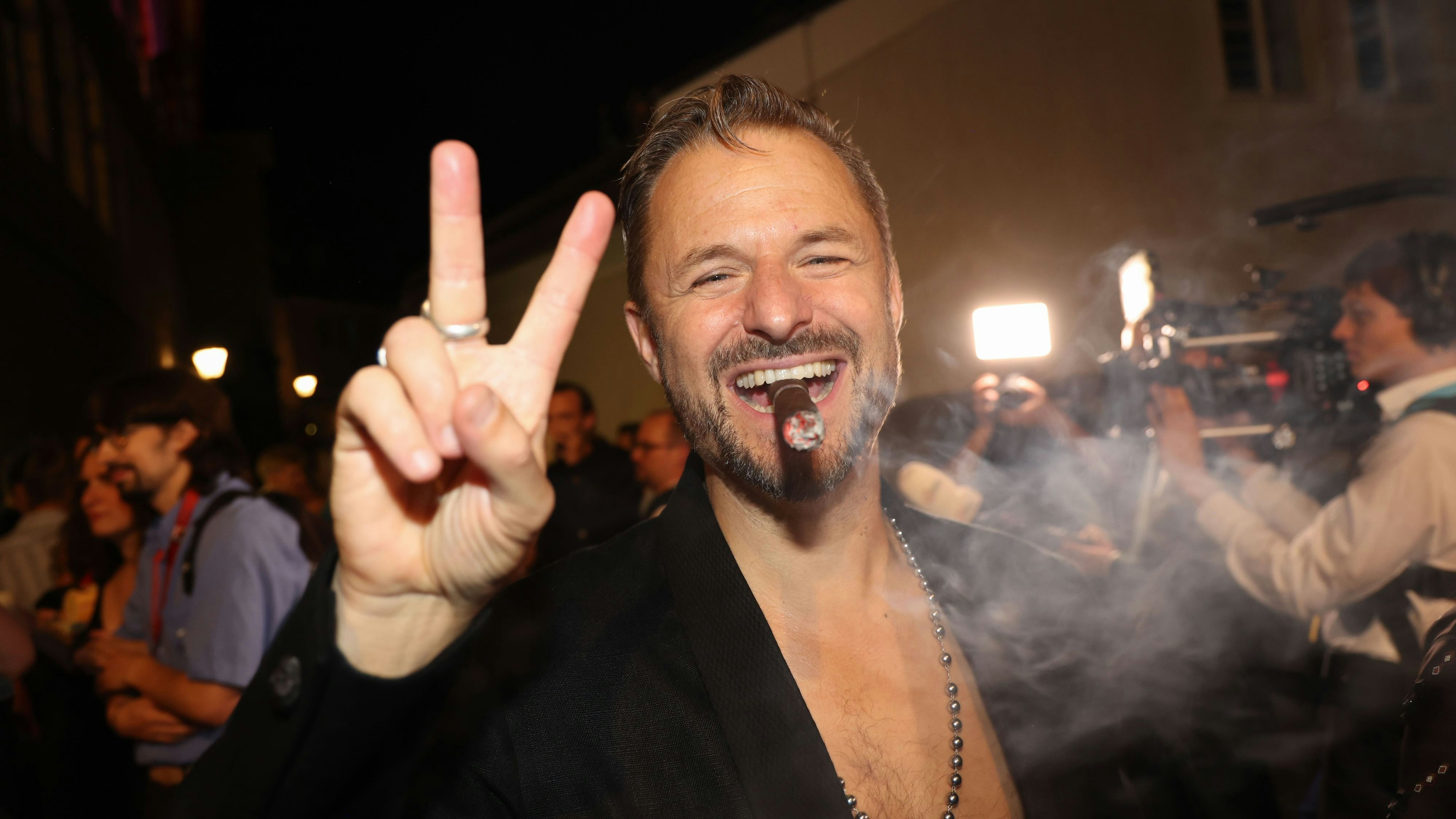 Heute.at - Opernball-Gerücht um Hochmair: Liebes-Auftritt in Sicht