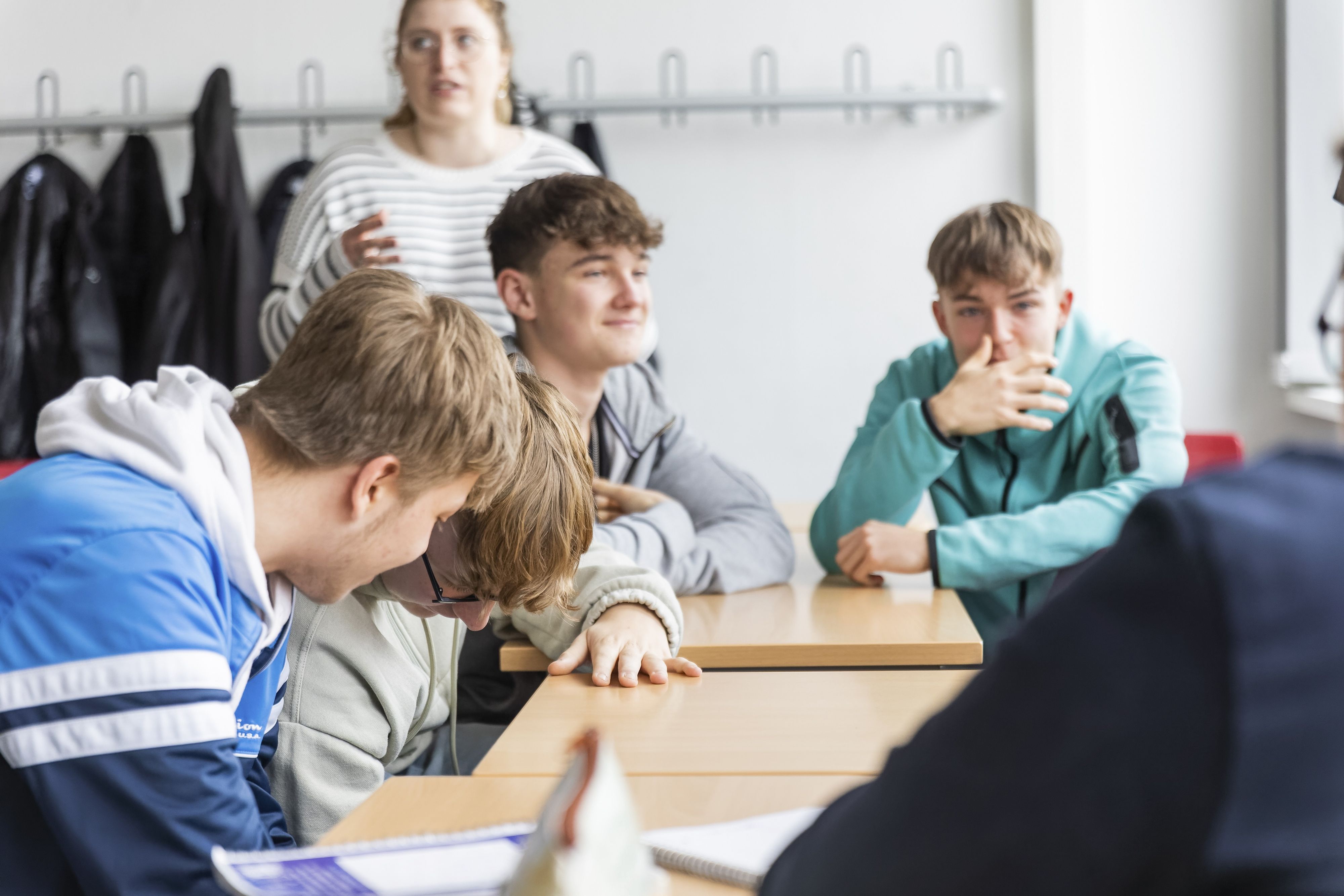 Auch Lehrlinge dürfen nun an den Nachhilfekursen teilnehmen. Symbolbild.