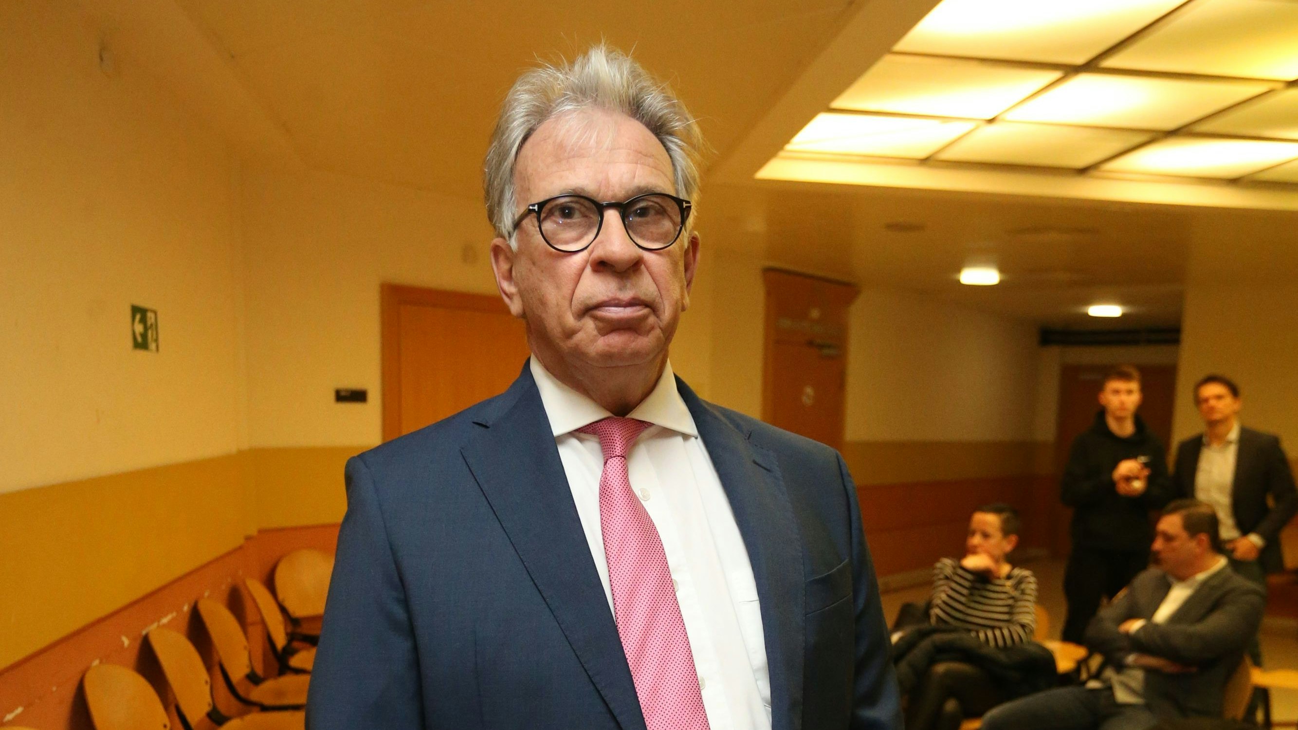 Farit Rifaat vertritt den gesuchten, mutmaßlichen Roma-Boss.