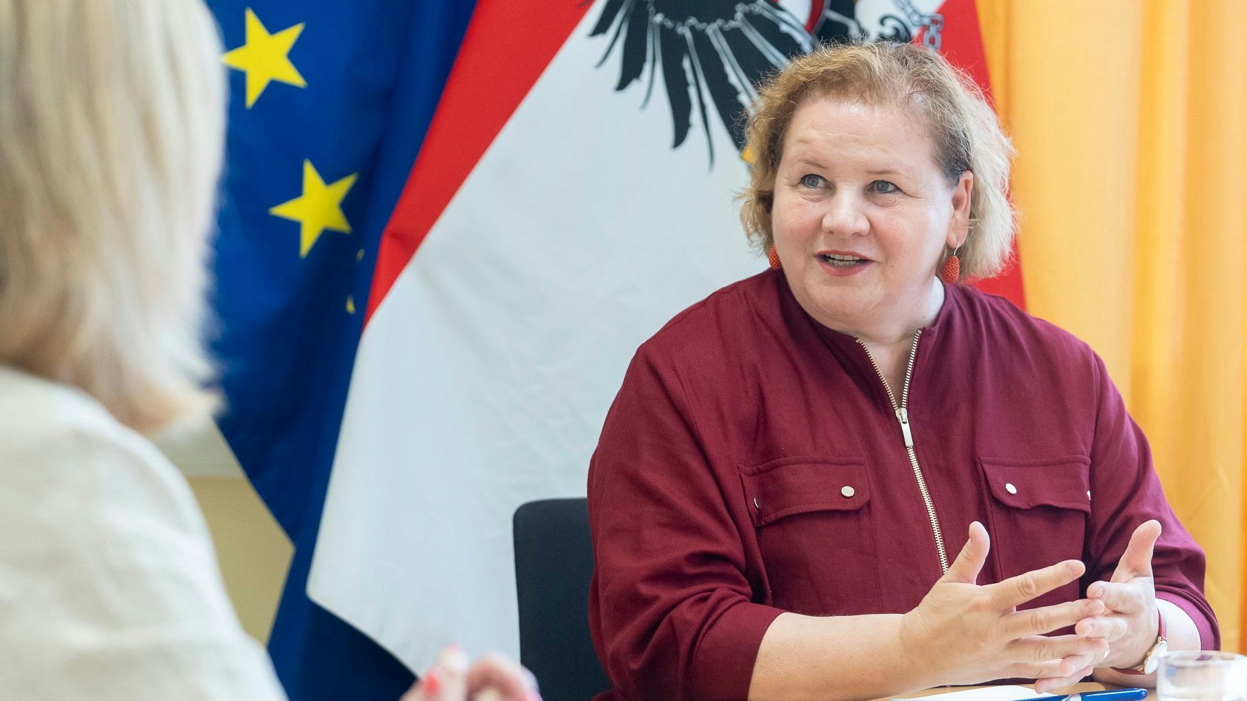 Heute.at - Ministerin erklärt: So wird die neue Sozialhilfe