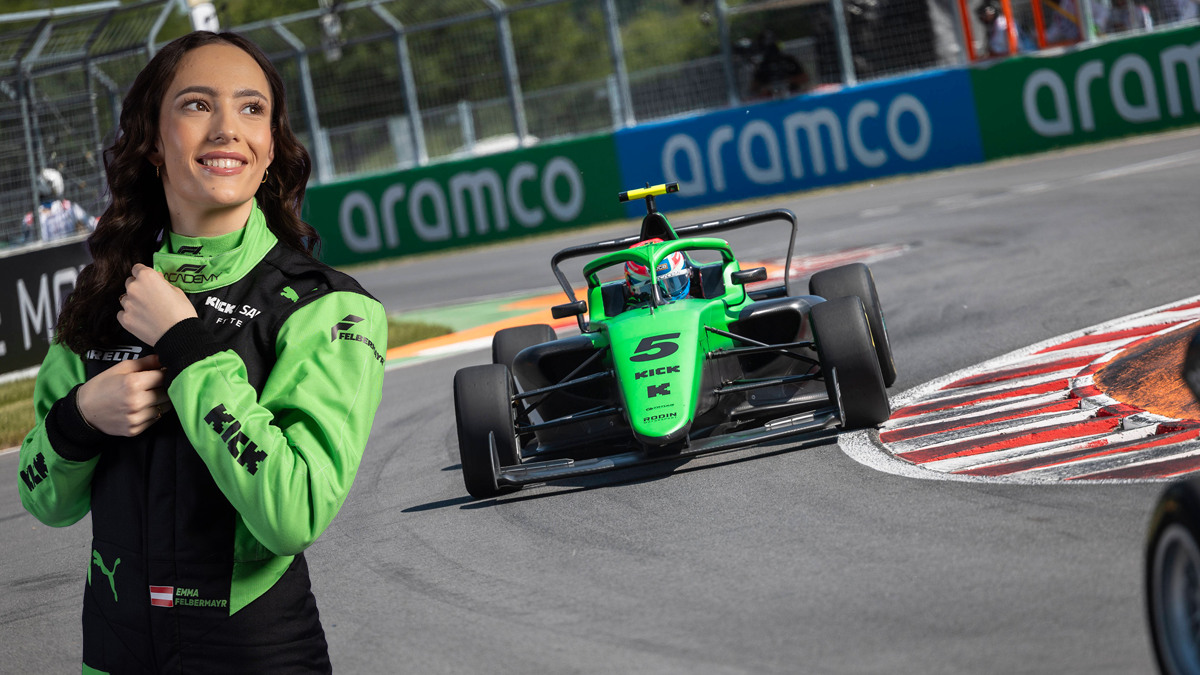 Emma Felbermayr fährt zurzeit in der Formel-1-Academy.