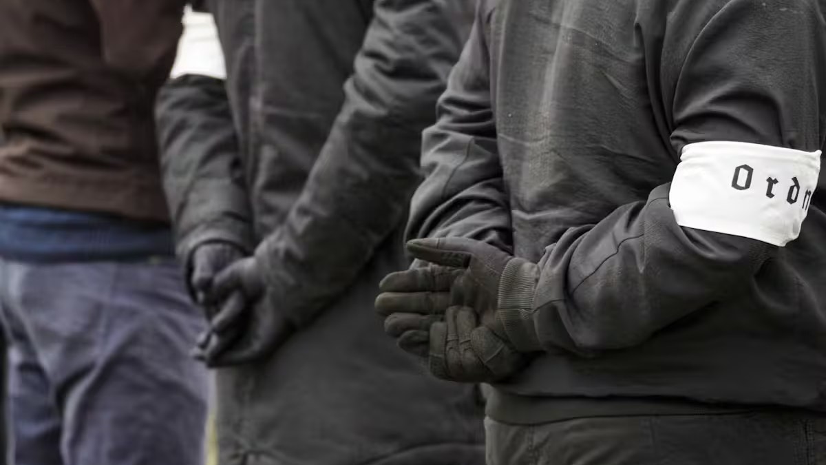 Heute.at - Junge Terrorzelle plante Rassenkrieg in Deutschland