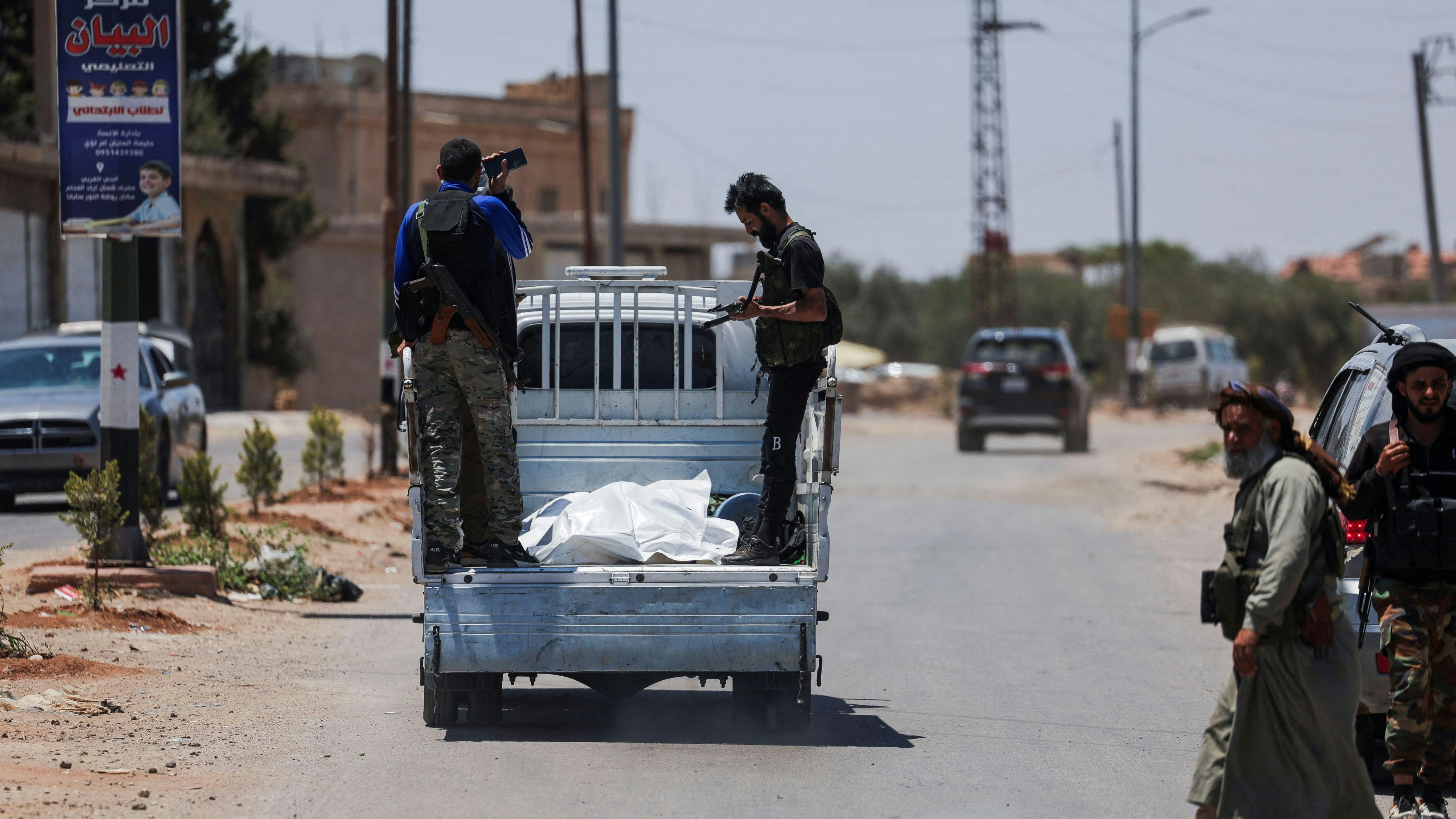 Heute.at - Kämpfe mit Minderheit in Syrien eskalieren – 600 Tote