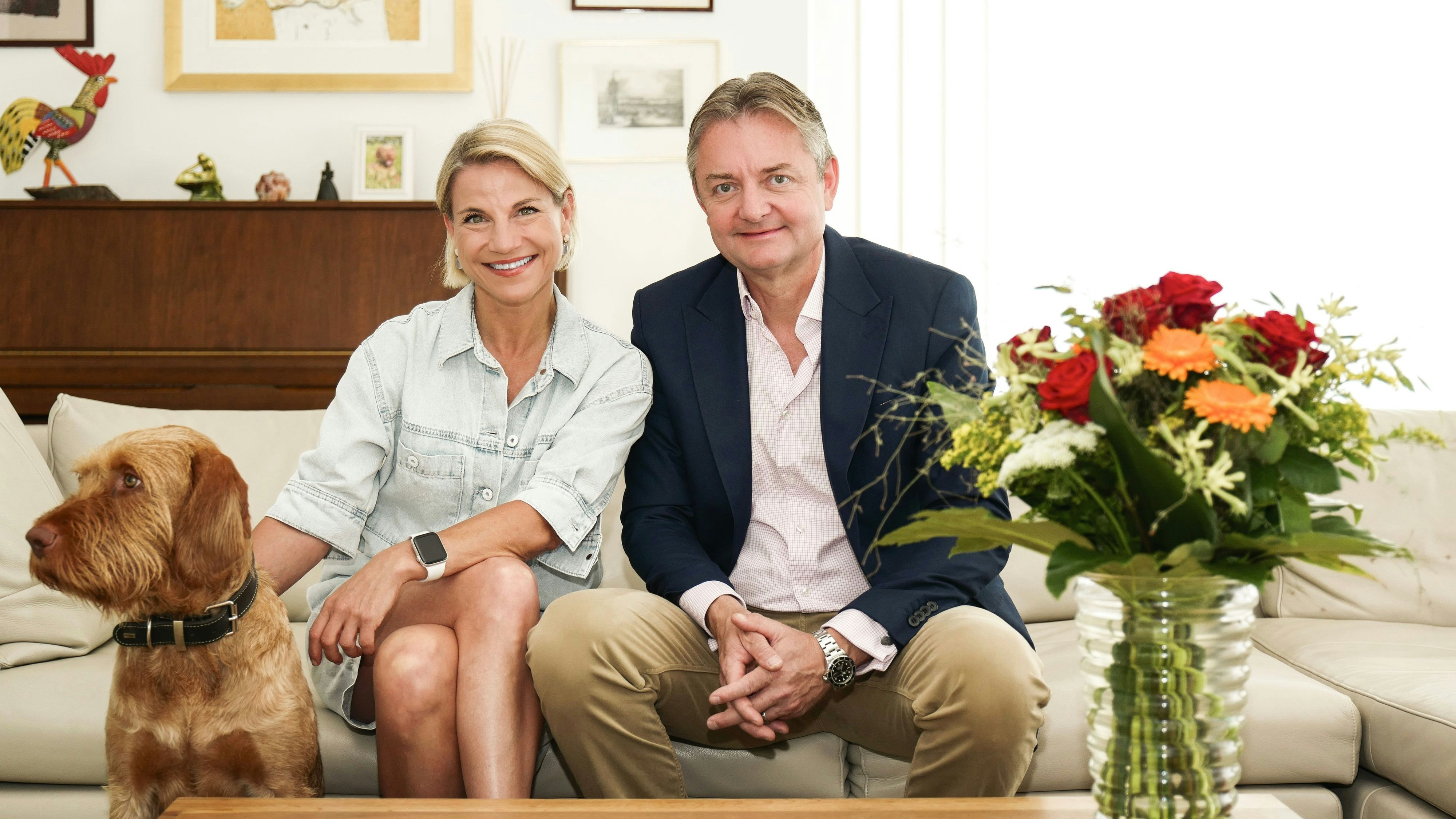 Ihr Mann, Gerald Gerstbauer sieht Sprenger als sehr ehrgeizige Frau - im Job, sowie zu Hause. 