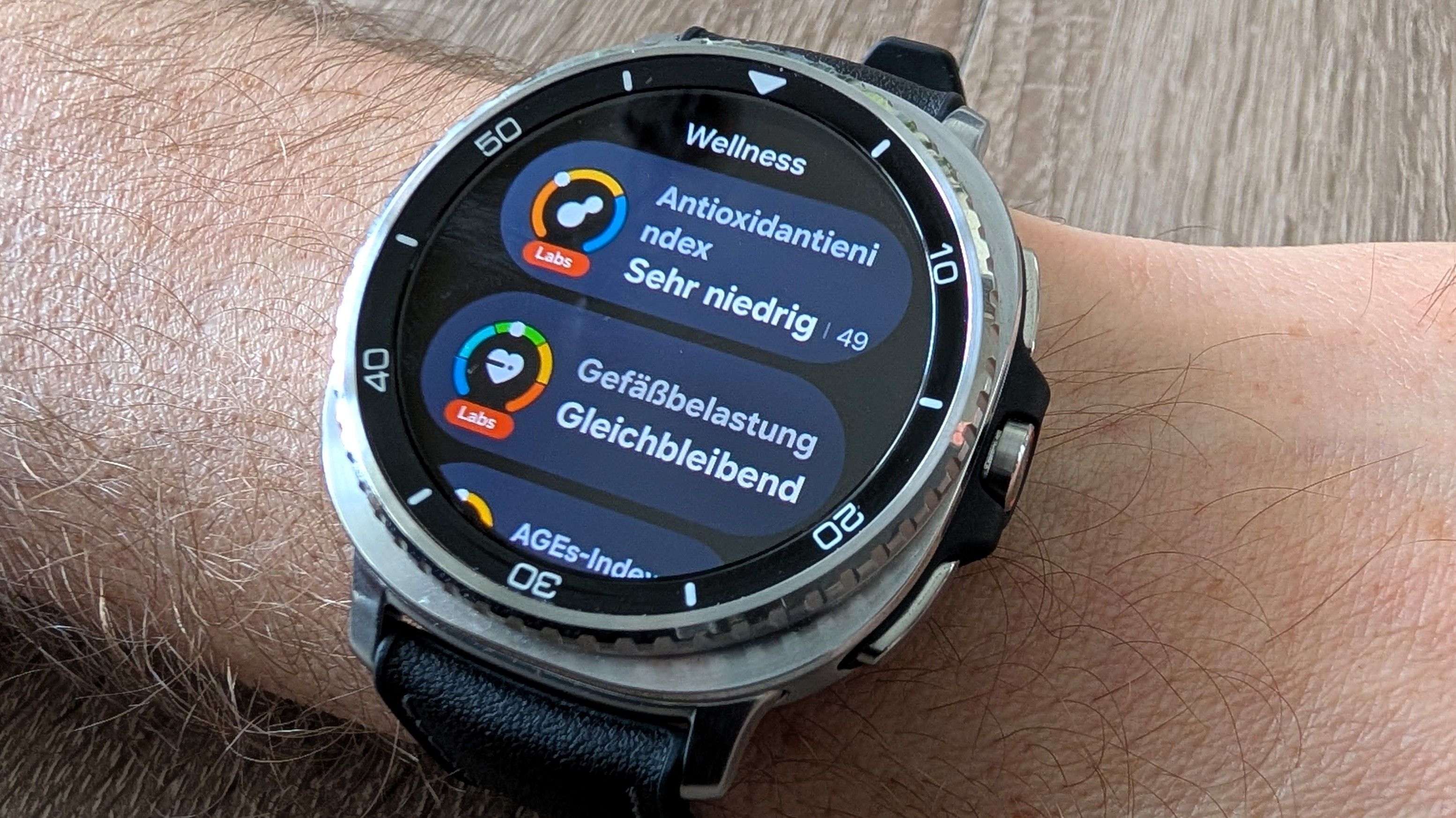 Brandneu auf der Samsung Galaxy Watch: Der Antioxidantien-Index und die Gefßbelastung.