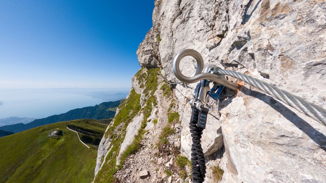 In Vorarlberg ist ein Wanderer in den Tod gestürzt. (Symbolbild)