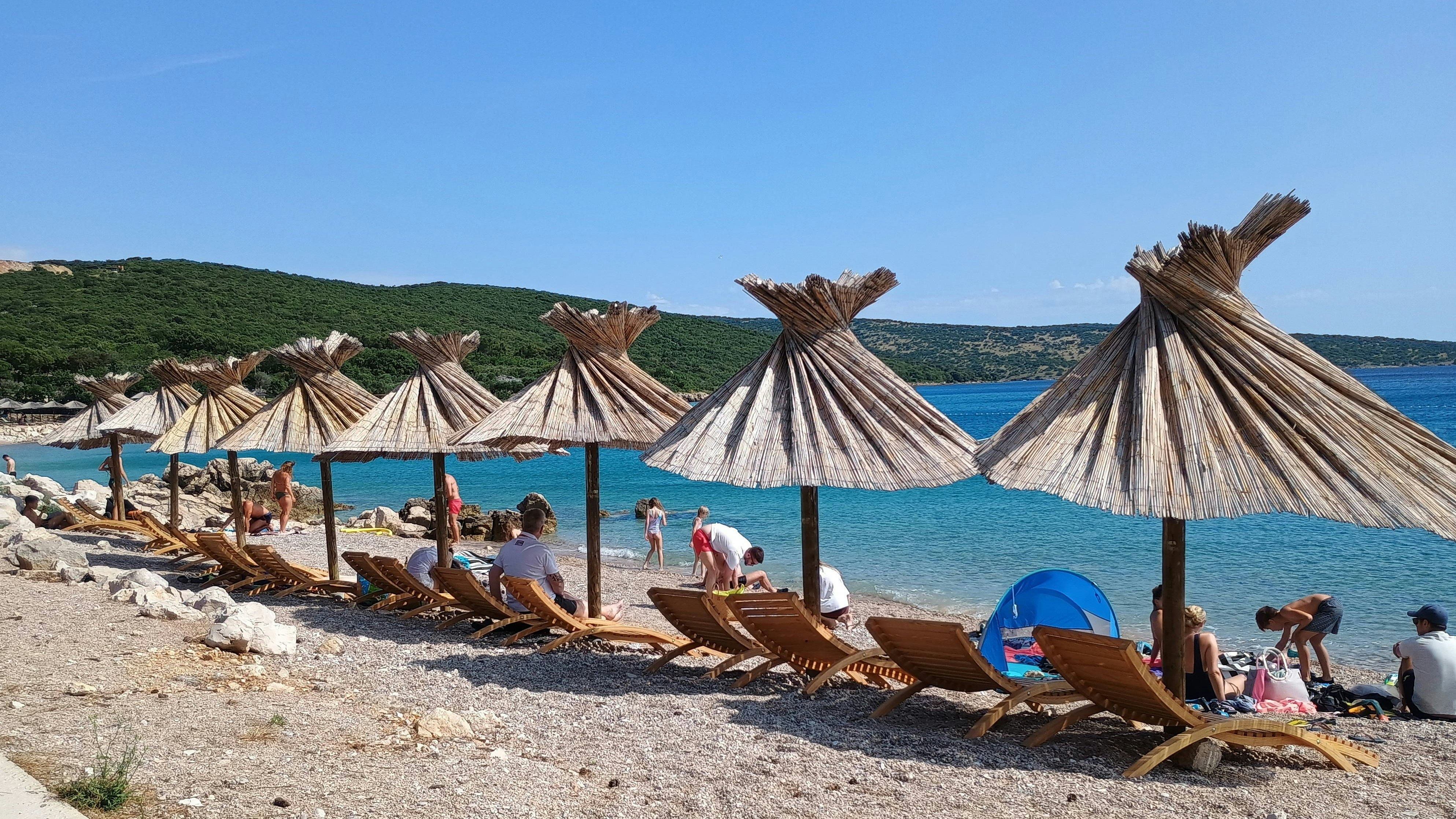 Heute.at - Polizei schnappt Pädophile am Strand & warnt Urlauber