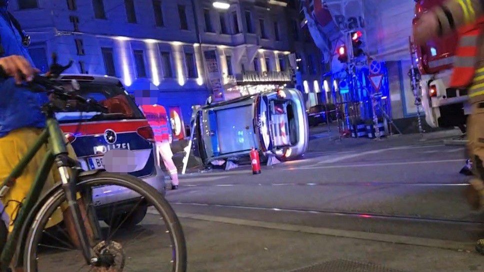 Heftiger Unfall im Bezirk St. Leonhard in der steirischen Landeshauptstadt.