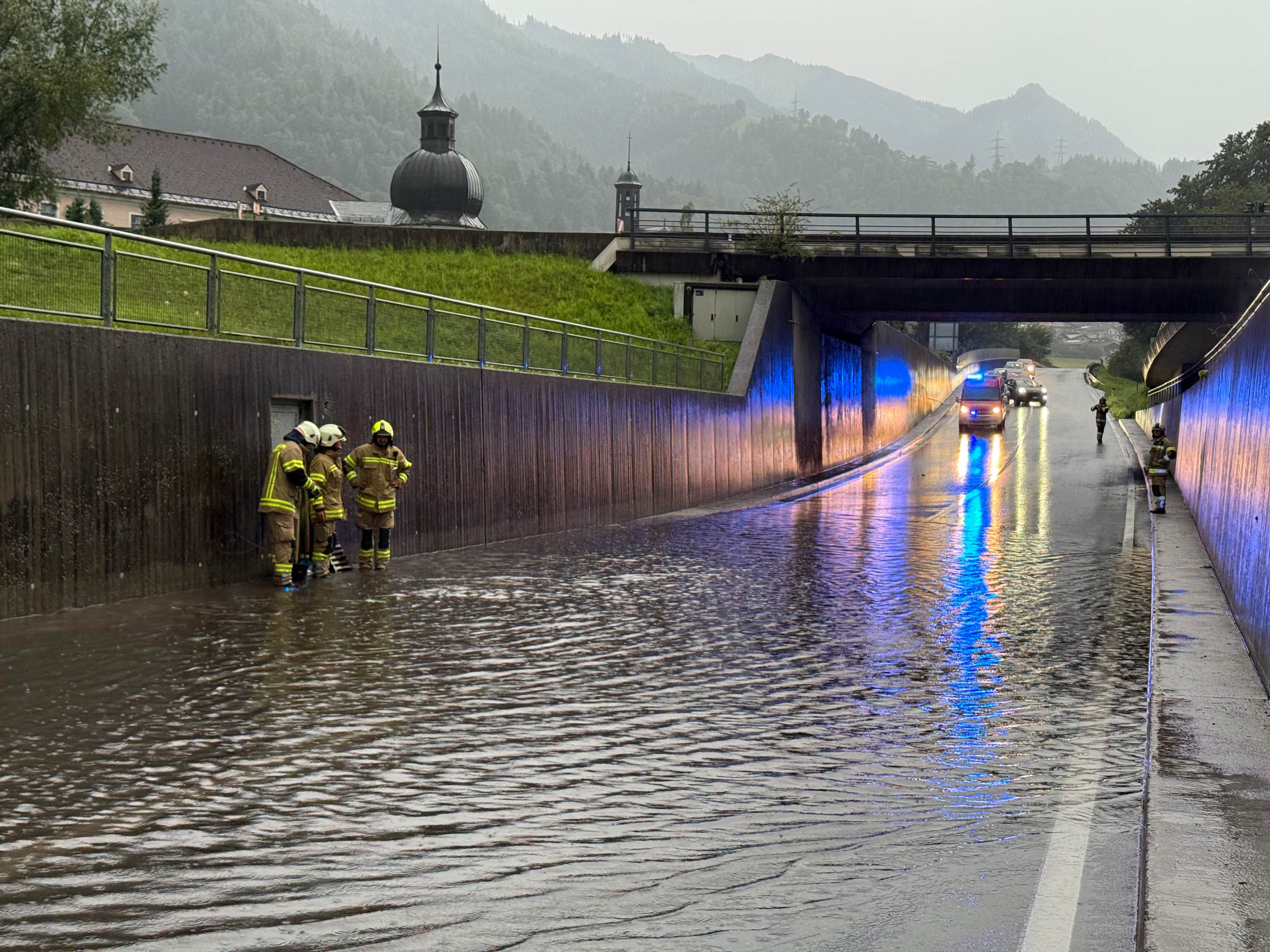 Unwetterlage und Starkregen im Bezirk Schwaz.
