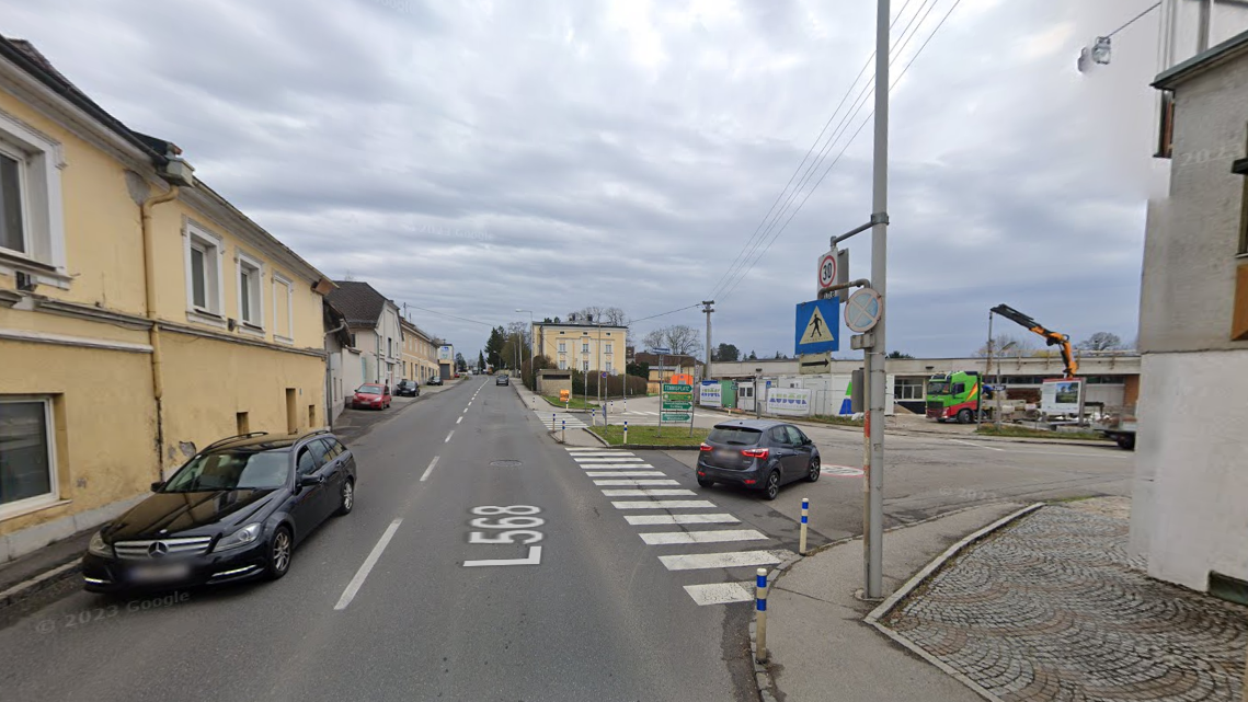 Heute.at - Mopedlenker (16) versteckt Nummerntaferl in Hosentasche