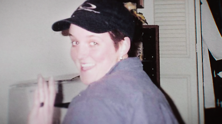 Im März 1998 verschwand die damals 24-jährige Amy Bradley auf einer Karibik-Kreuzfahrt spurlos. Ein Gericht hat die Frau mittlerweile für tot erklärt, doch ihre Familie sucht unablässig nach ihr. Jetzt hat sogar Netflix diesem tragischen Fall eine Dokumentation gewidmet.