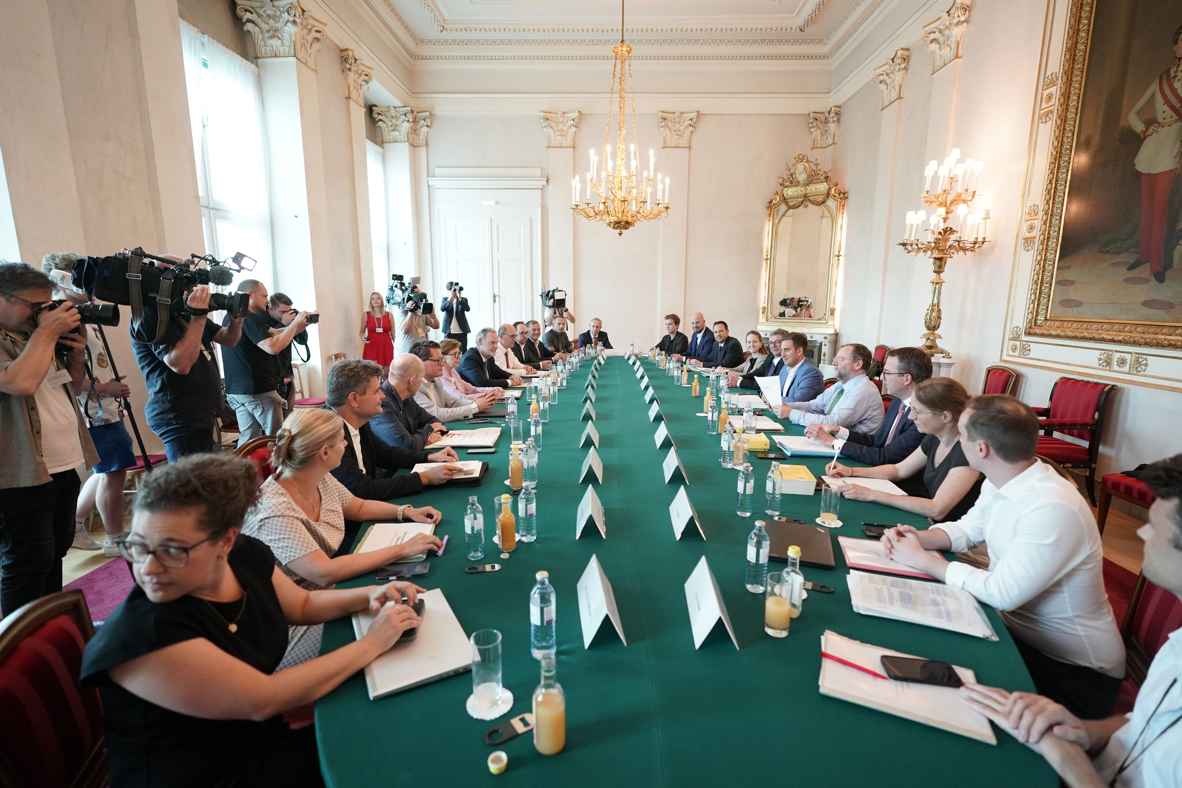 Am Montag fand das erste Treffen der Arbeitsgruppe 