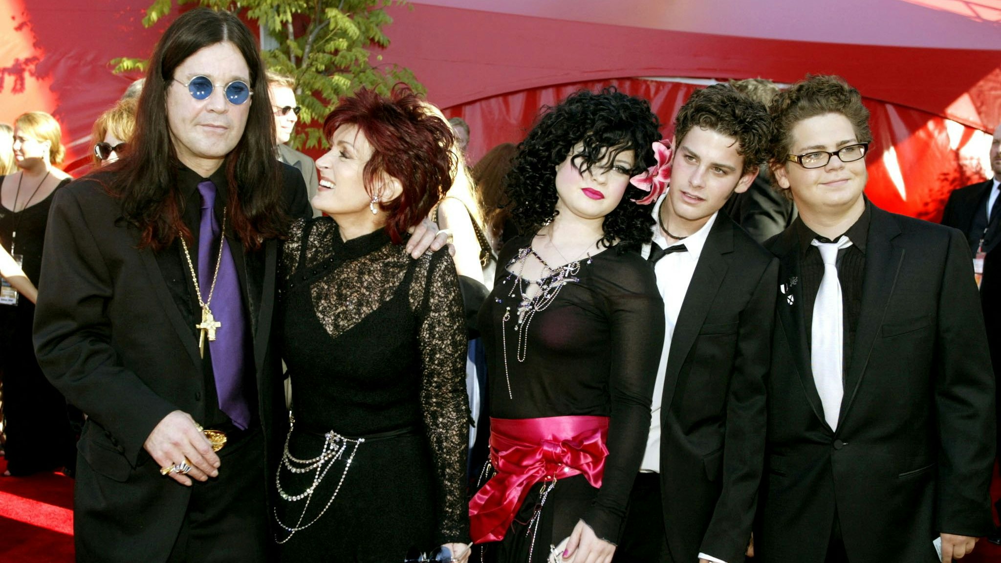 Heute.at - Ozzys Familie erschüttert – so trauern die Osbournes