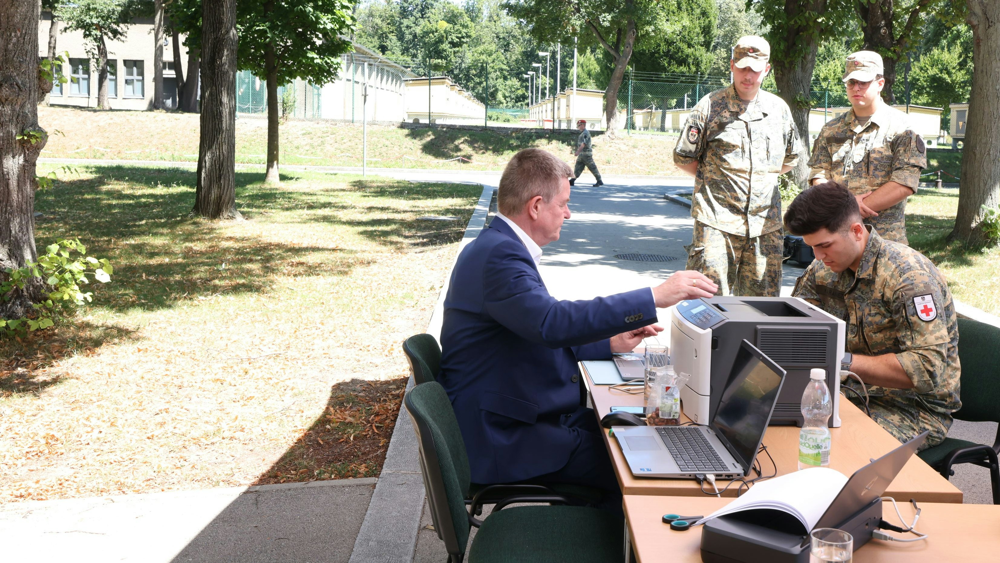 Beim ID-Austria-Servicestand am Gelände der Maria-Theresien-Kaserne konnte man seine ID Austria gleich installieren.
