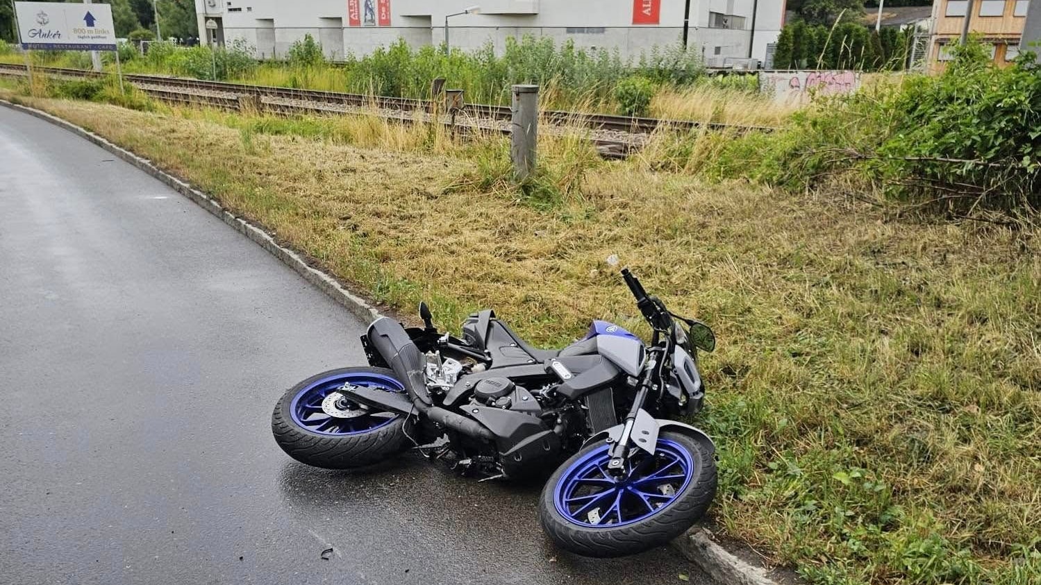 Maximilian Unfrieds Motorrad nach dem Crash