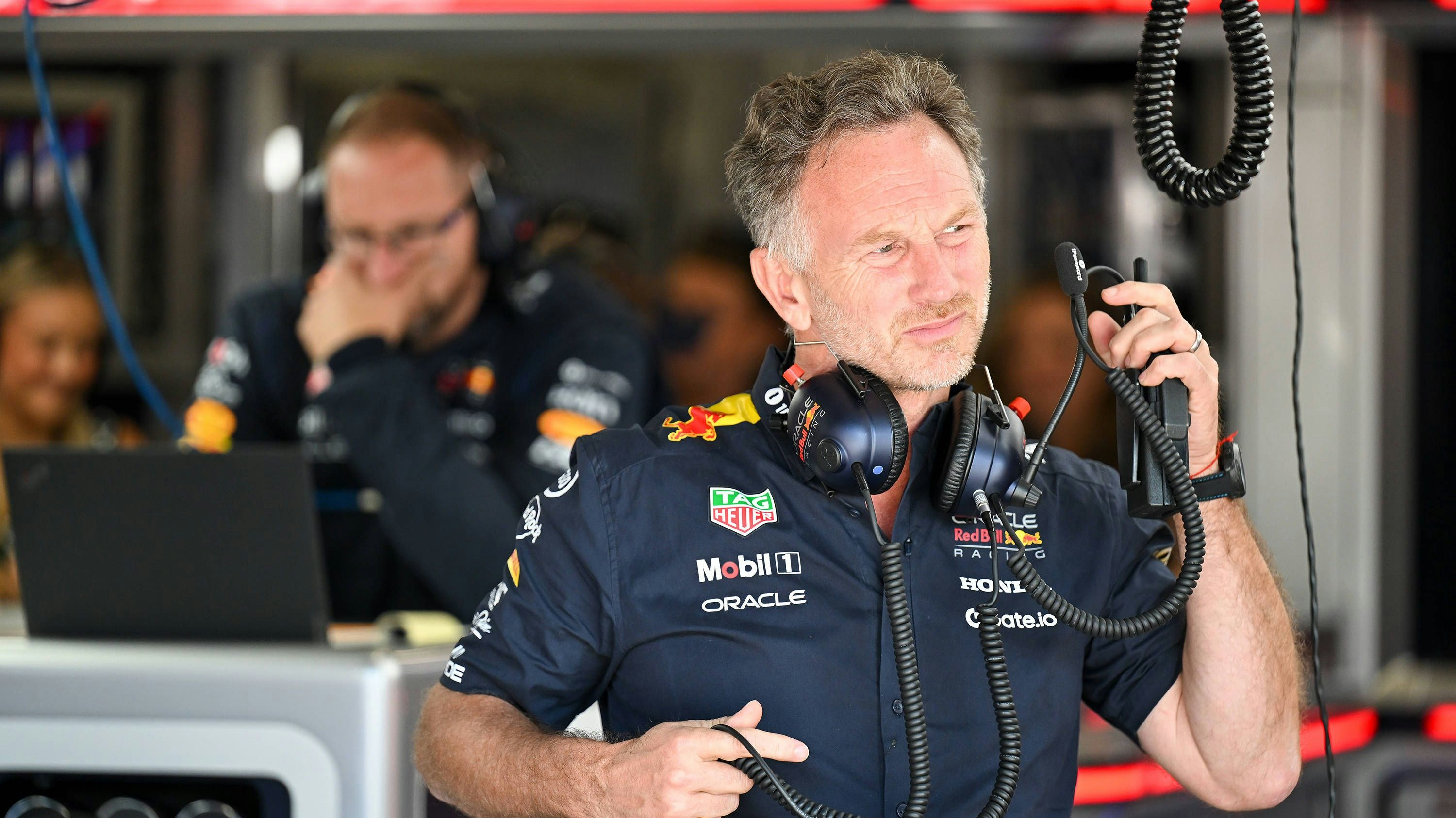 Heute.at - Solidarisch mit Horner - Red Bull droht der Super-GAU