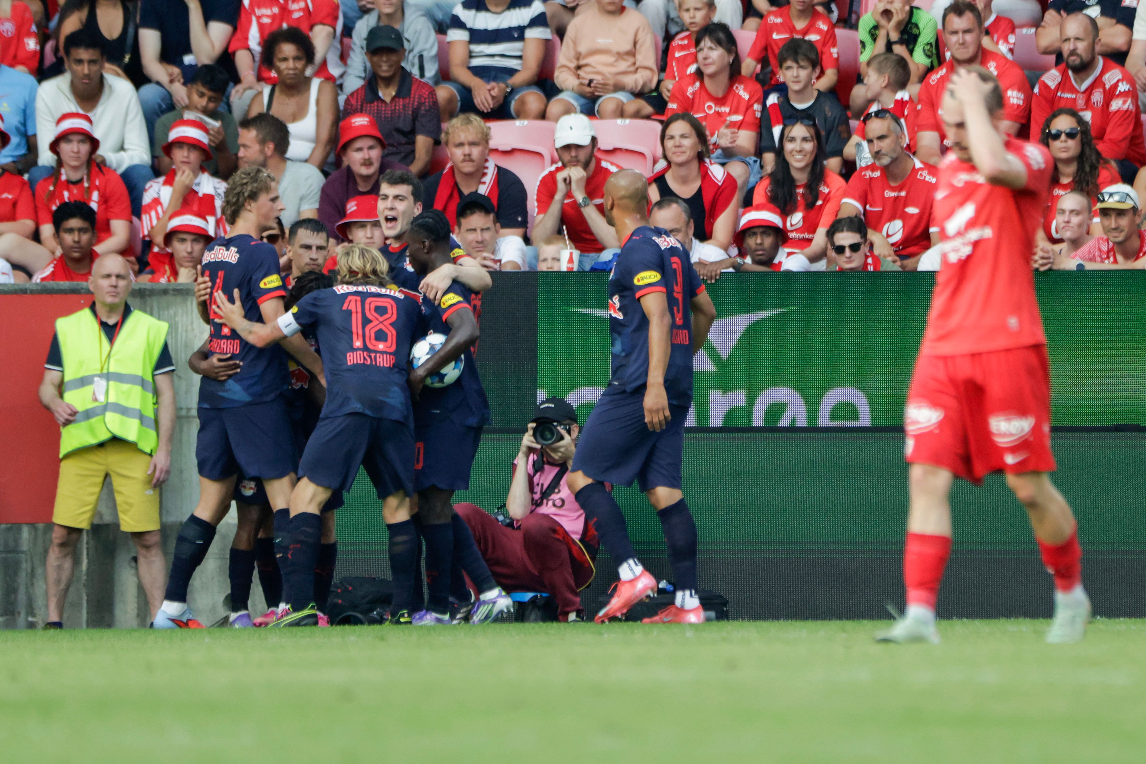 Salzburg verschafft sich eine gute Ausgangssituation.