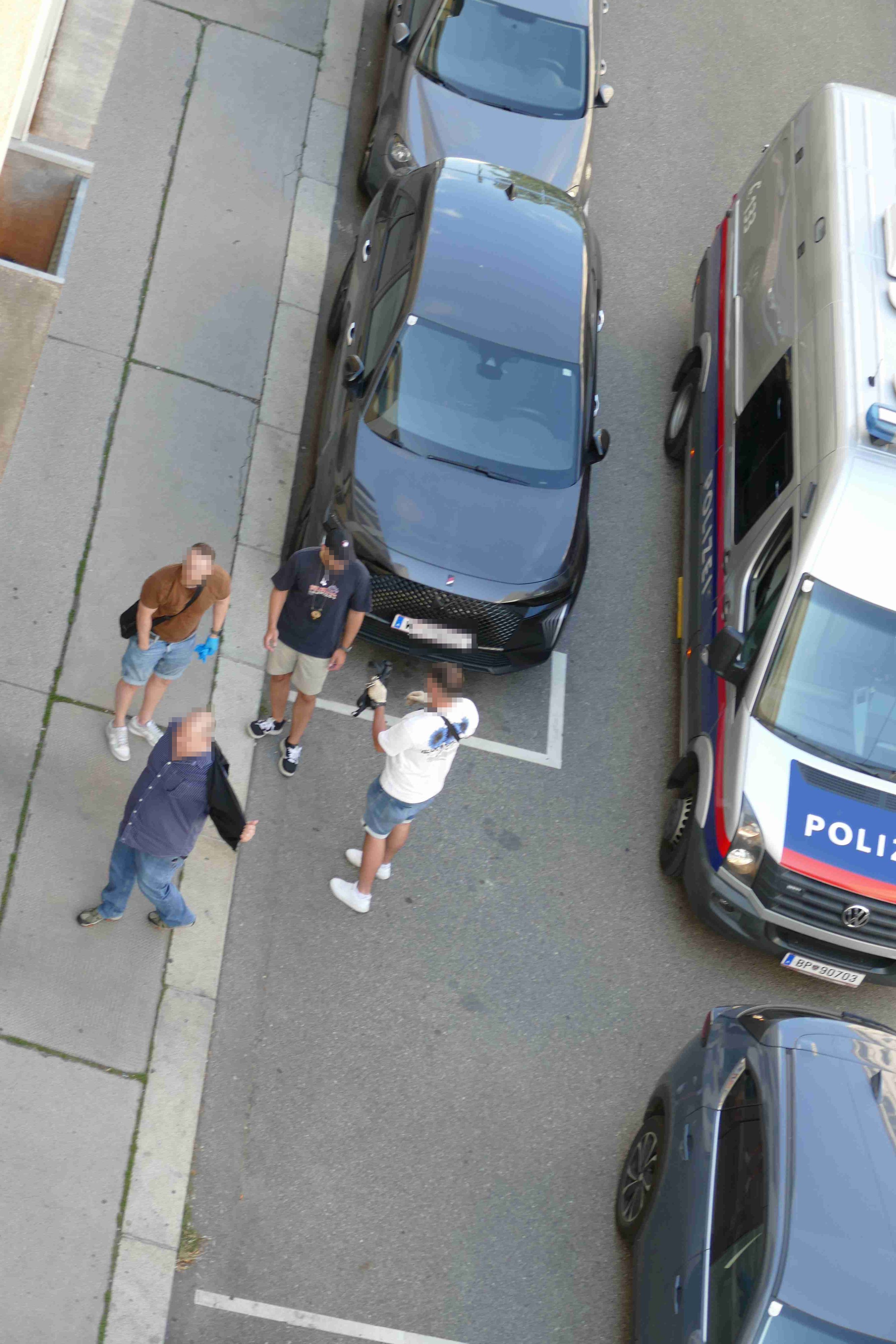 Zugriff in Hernals: Kripo nimmt drei Männer fest.